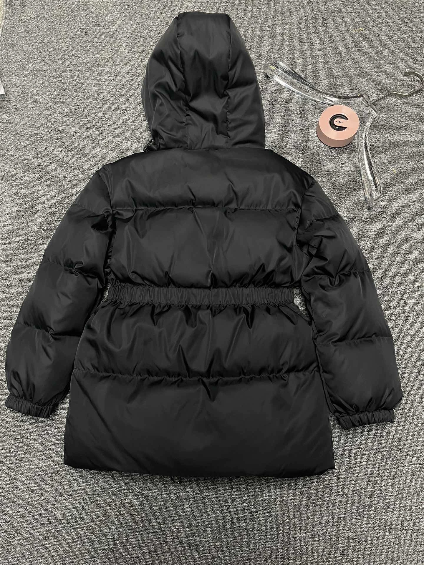 SmartChoice Prada Down Jackets 172594