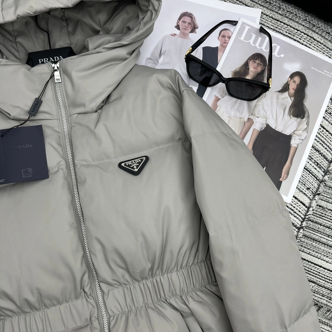 Prada Down Jackets HighPerformance 172589