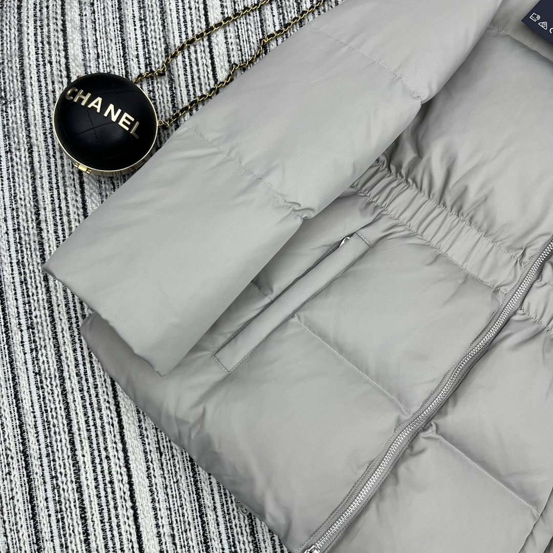 Prada Down Jackets HighPerformance 172589