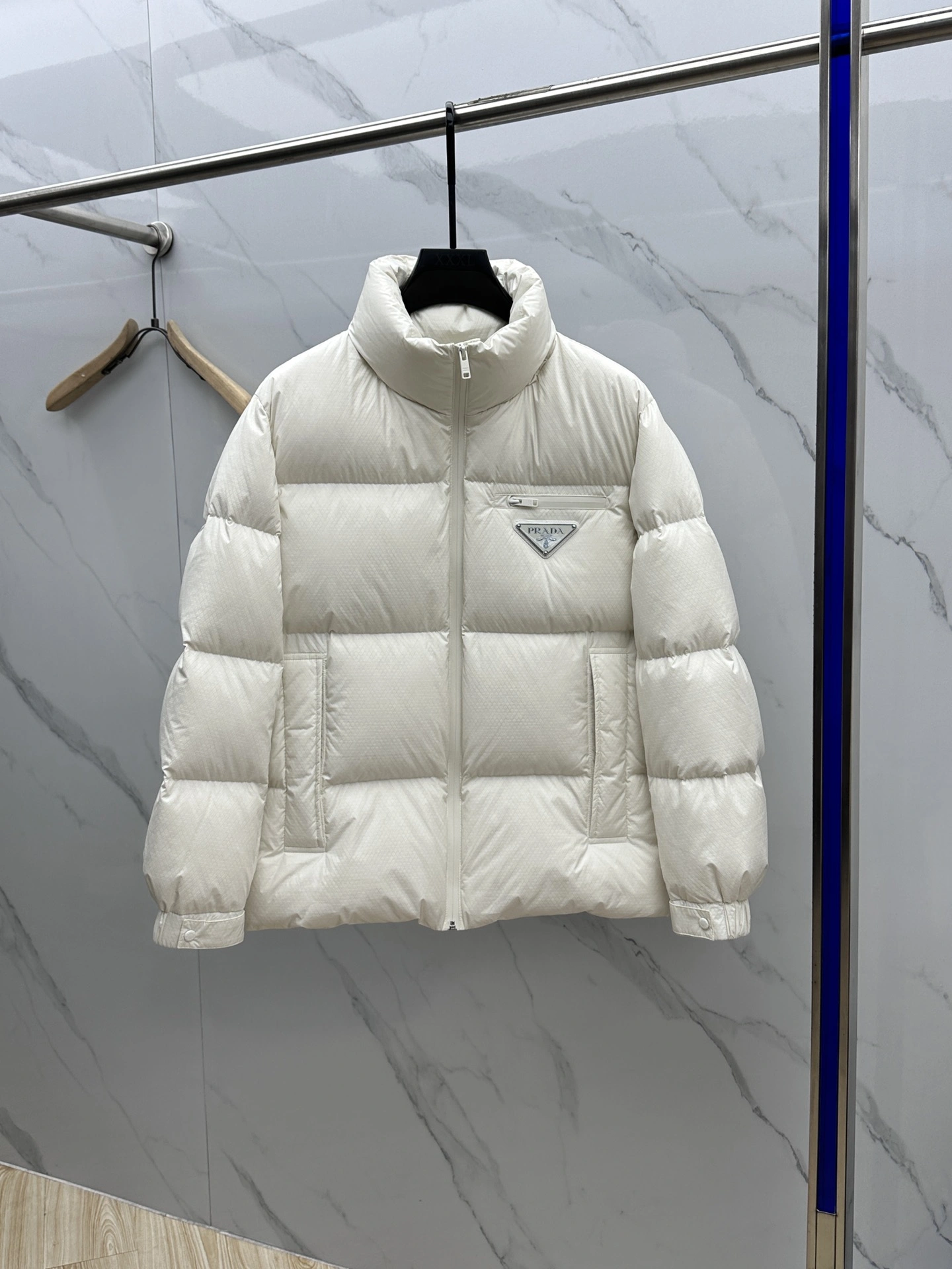 Compact Prada Down Jackets 172592