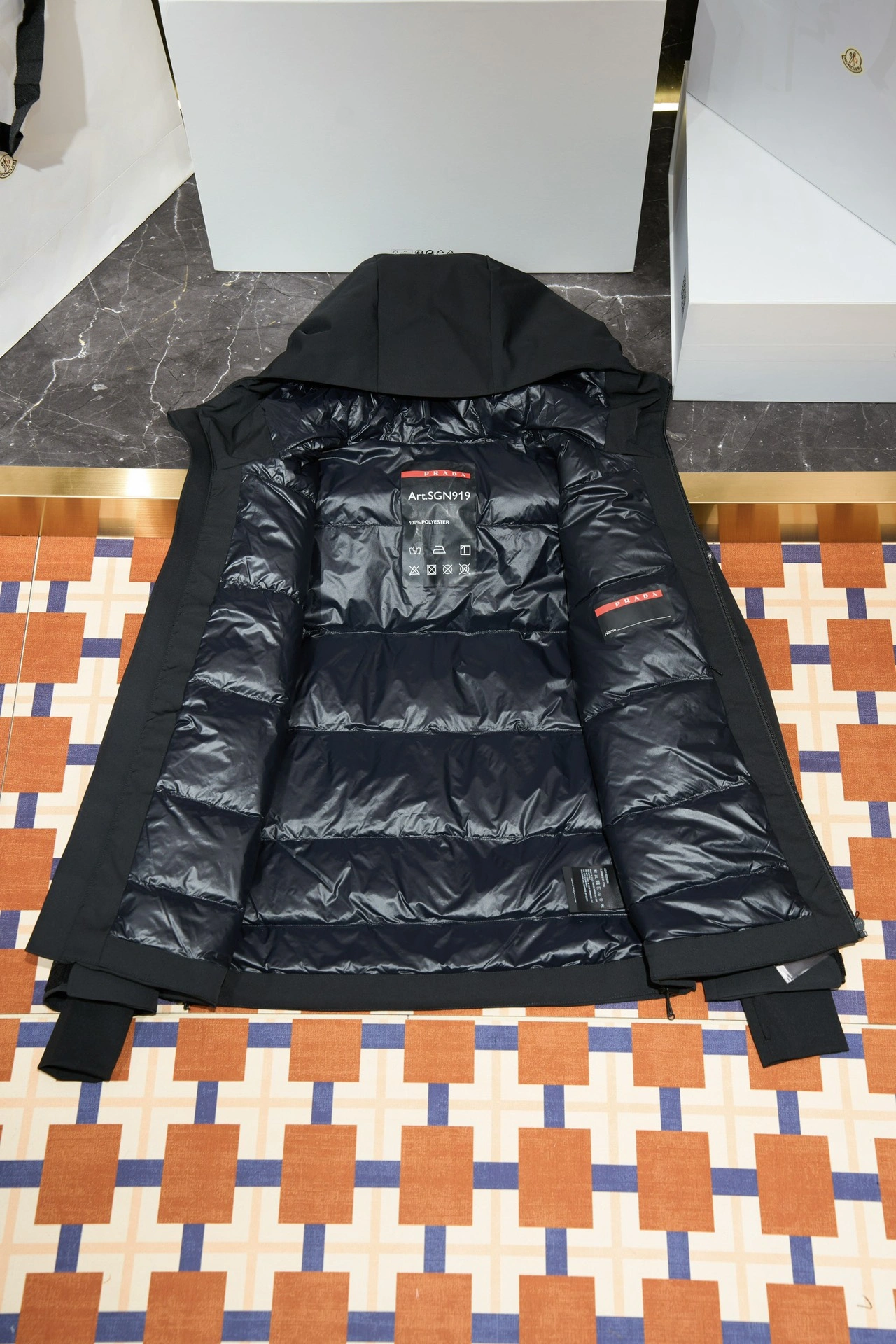 Prada Down Jackets WeatherProof 172583