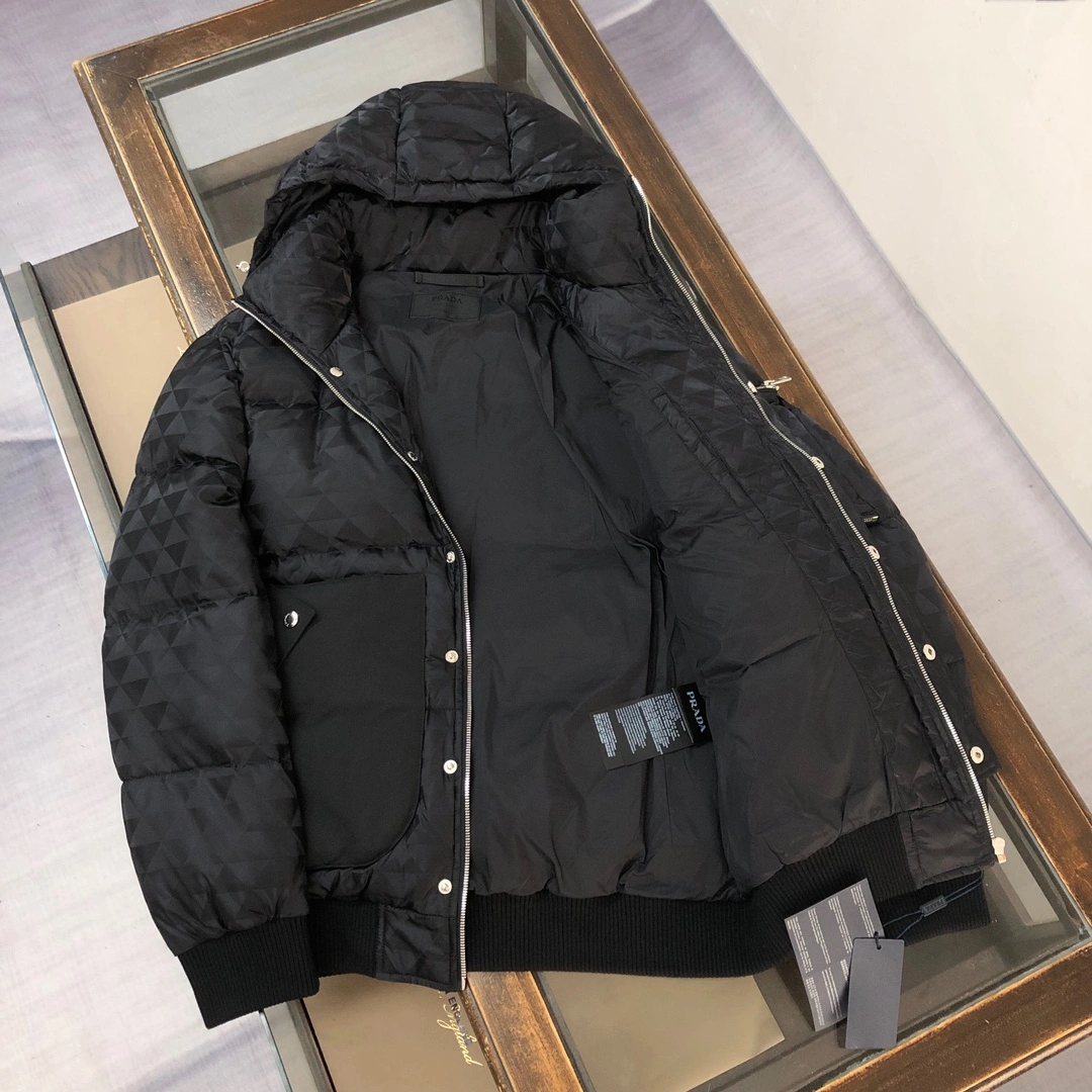 Effortless Prada Down Jackets 172582
