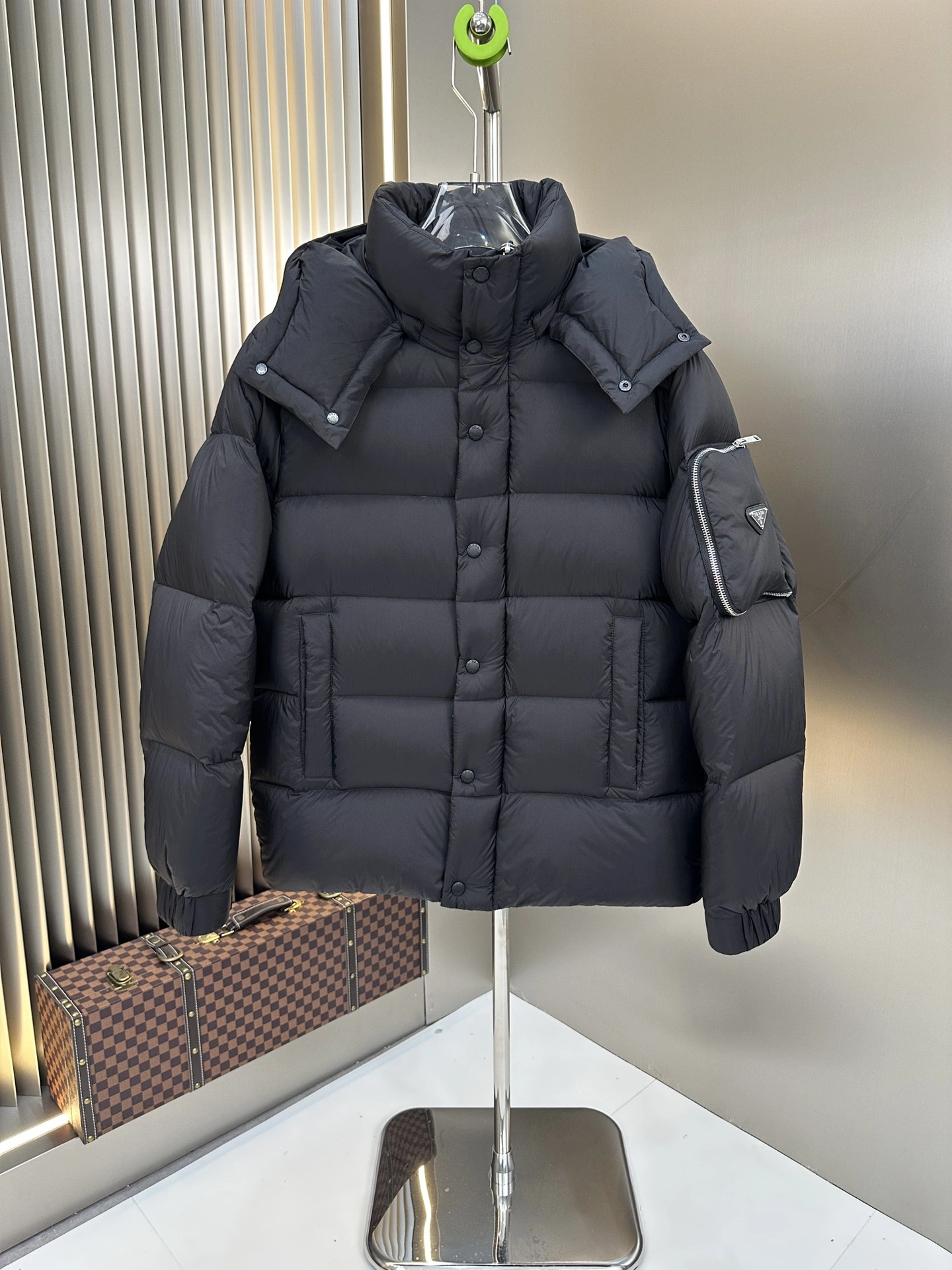 Sustainable Prada Down Jackets 172579
