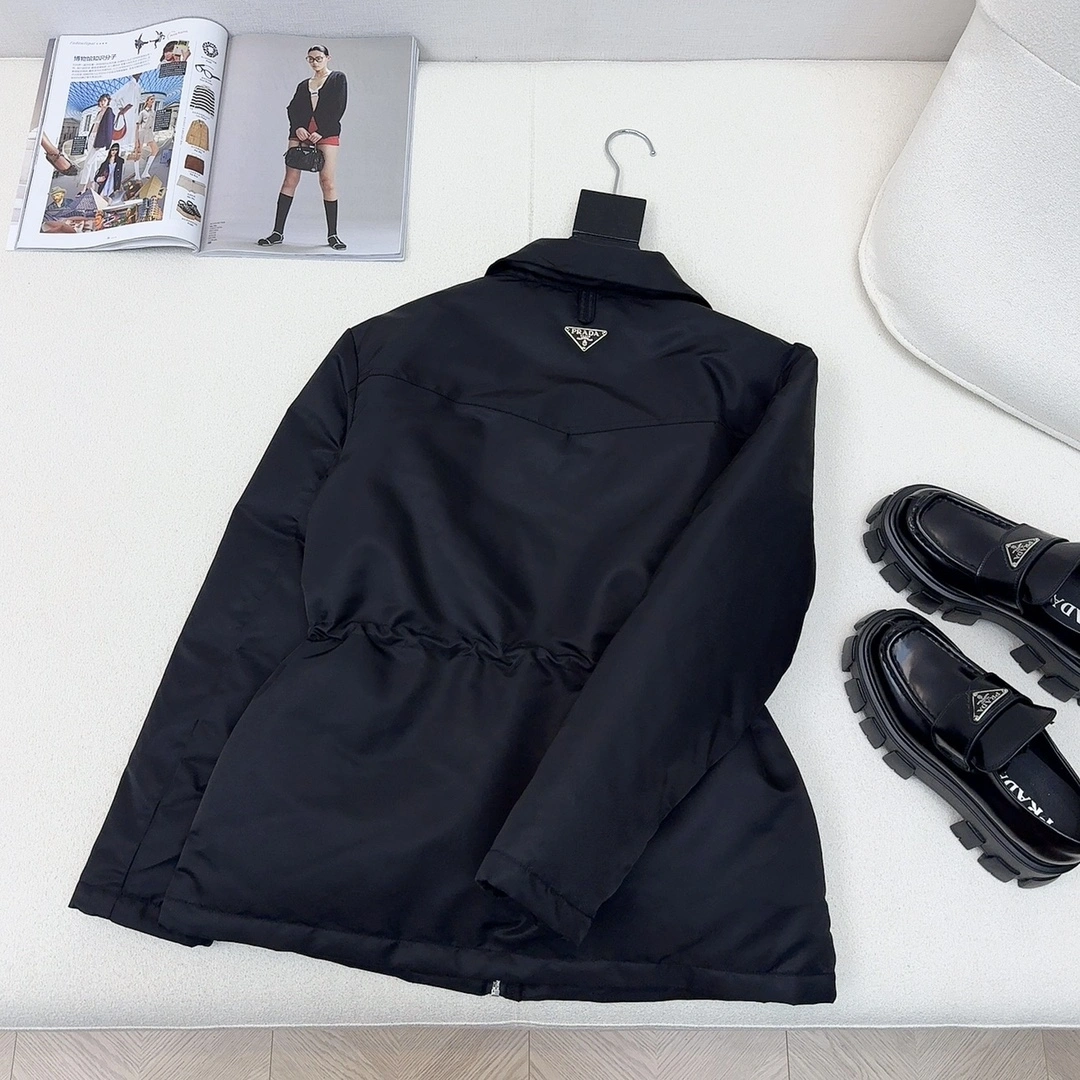 Prada Down Jackets Functional 172577