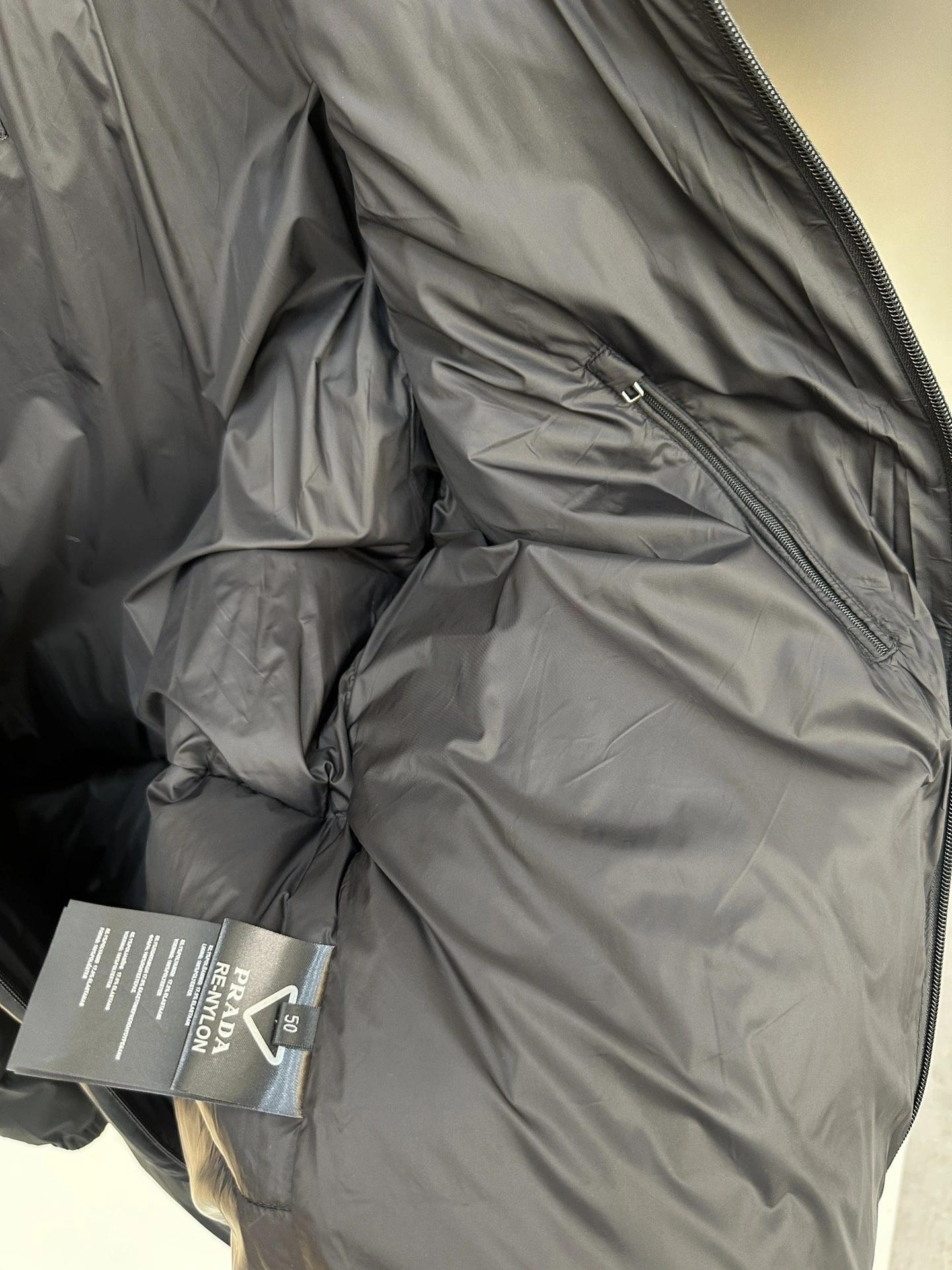 GoodFit Prada Down Jackets 172576