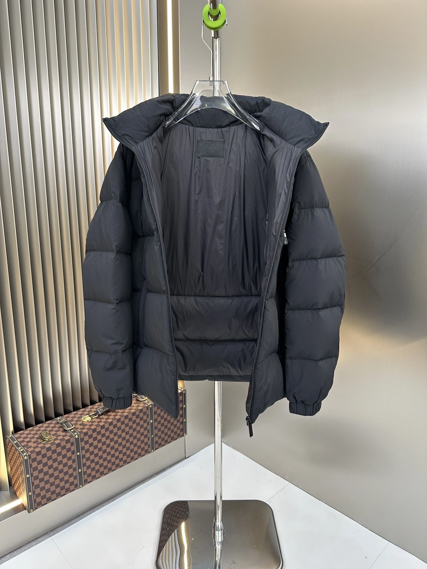 GoodFit Prada Down Jackets 172576