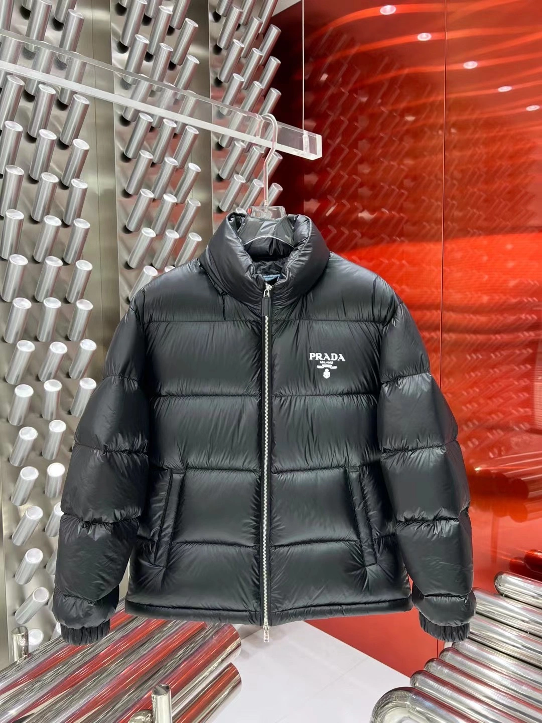 Prada Down Jackets Comfortable 172572