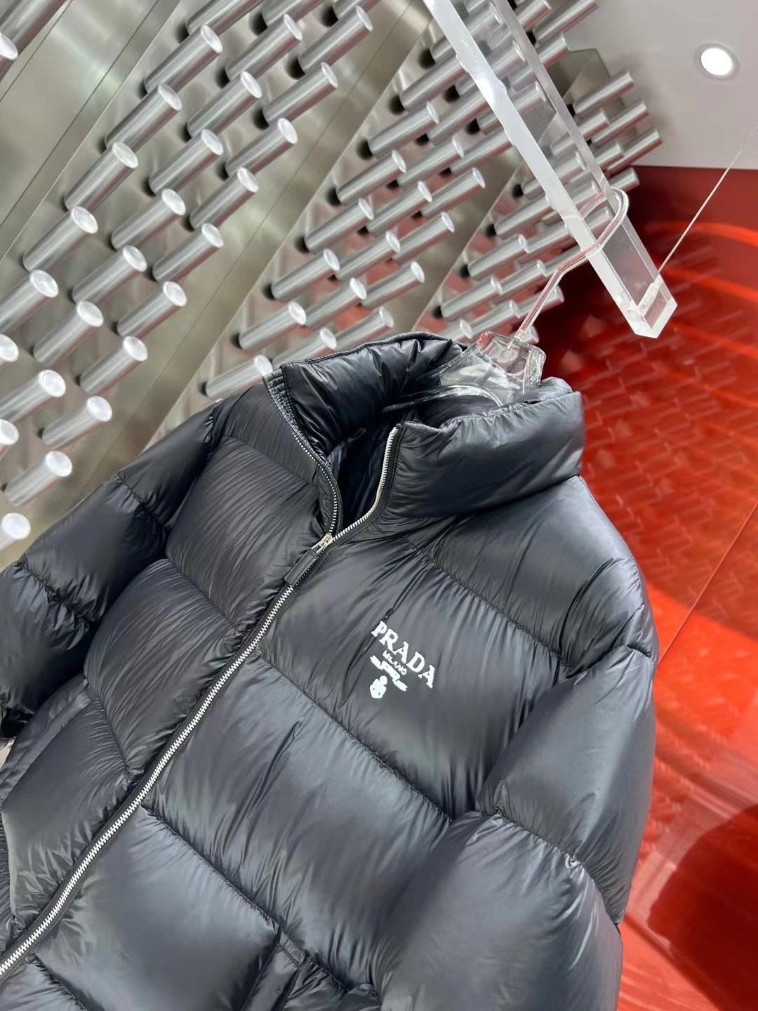 Prada Down Jackets Comfortable 172572