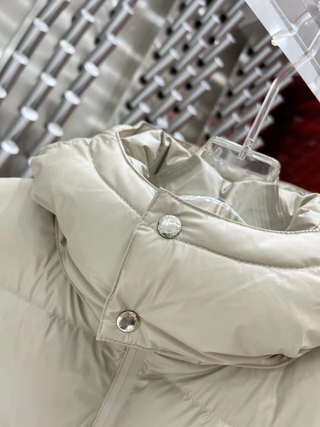 Lightweight Prada Down Jackets 172568
