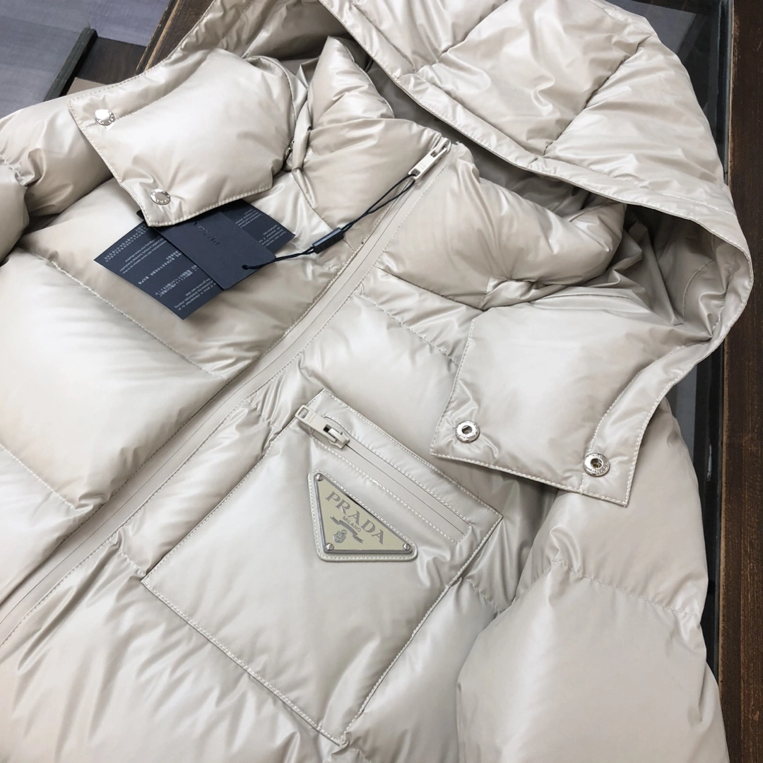 Prada Down Jackets RelaxedFit 172565