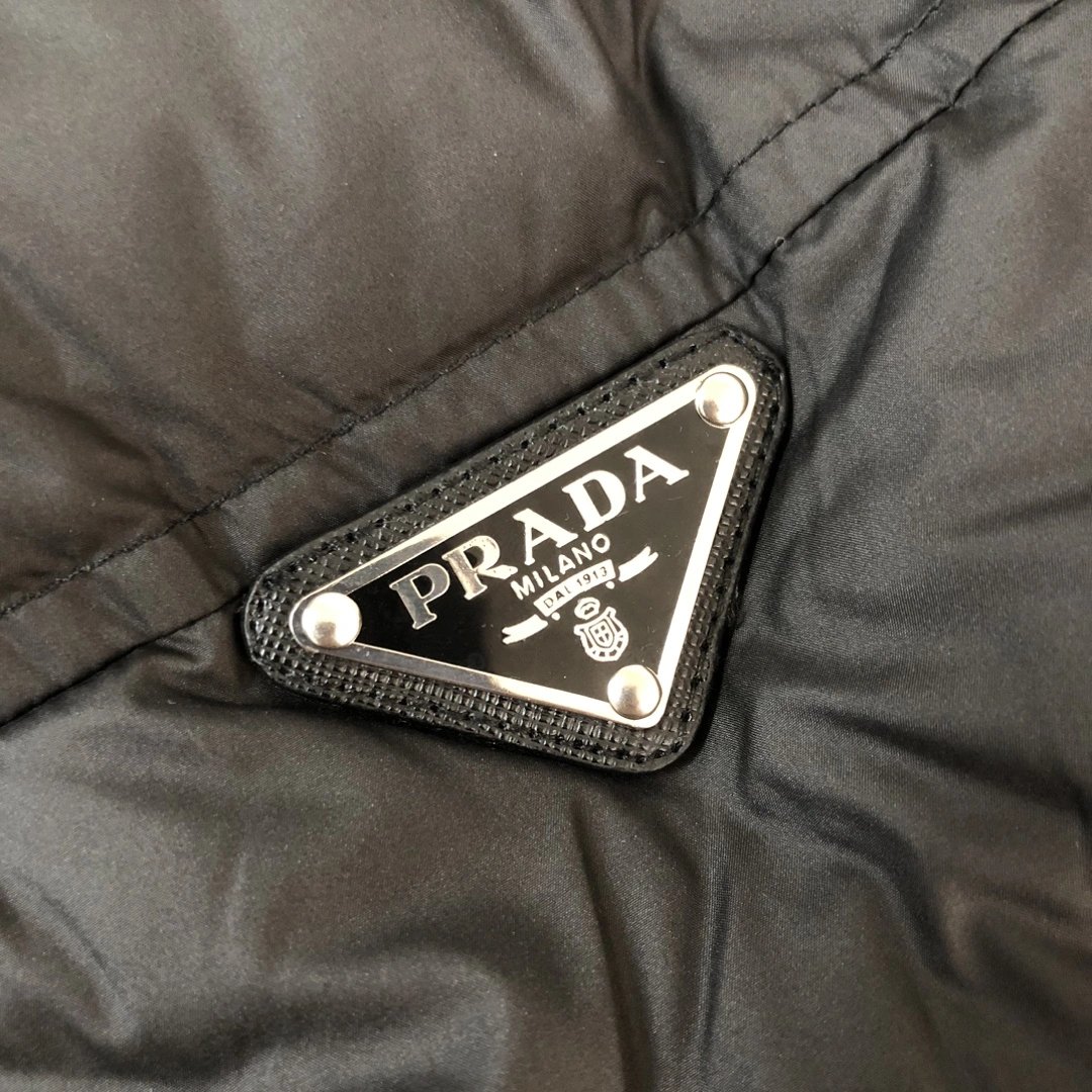 EasyCare Prada Down Jackets 172560