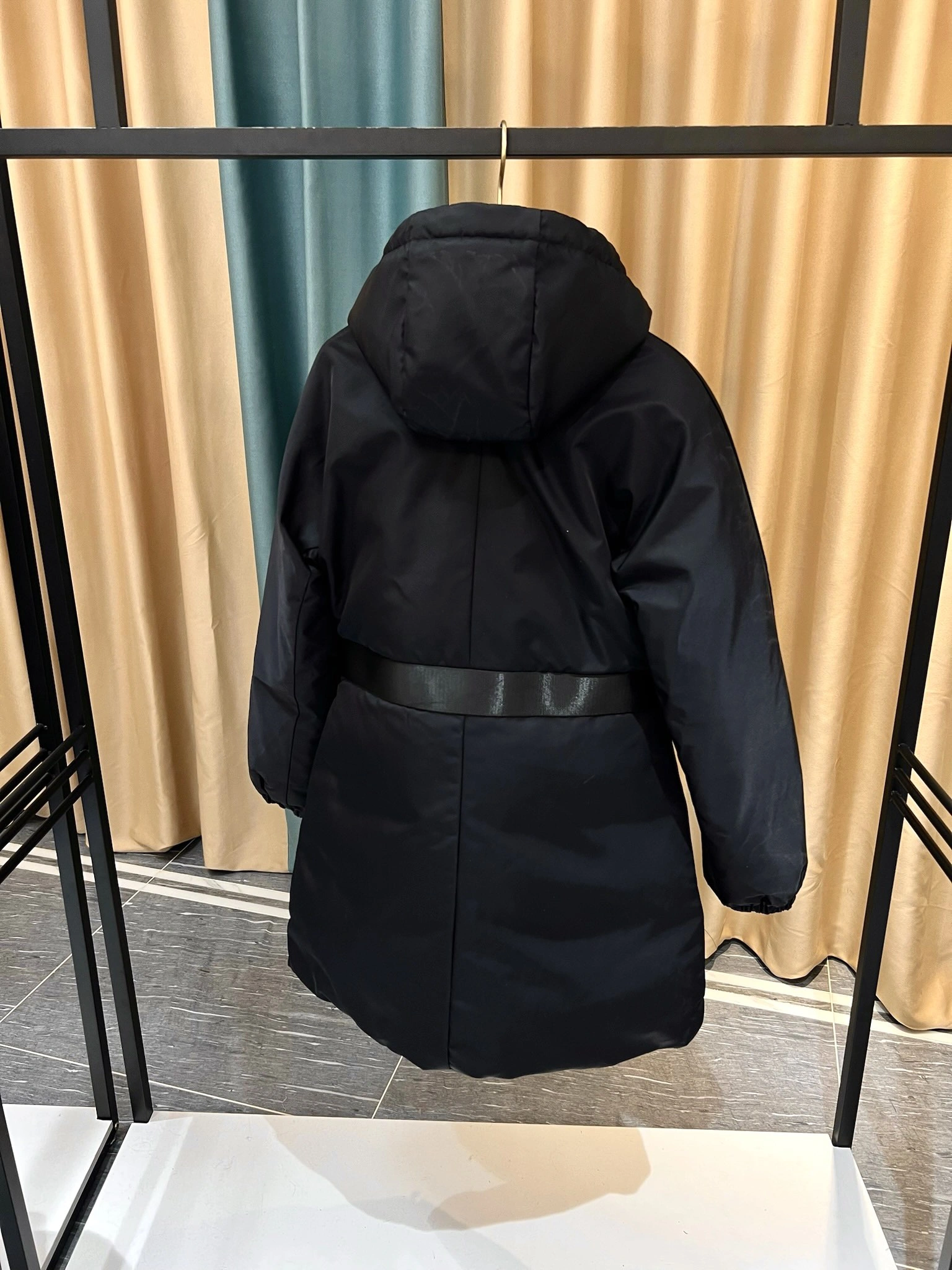 SmoothTexture Prada Down Jackets 172606