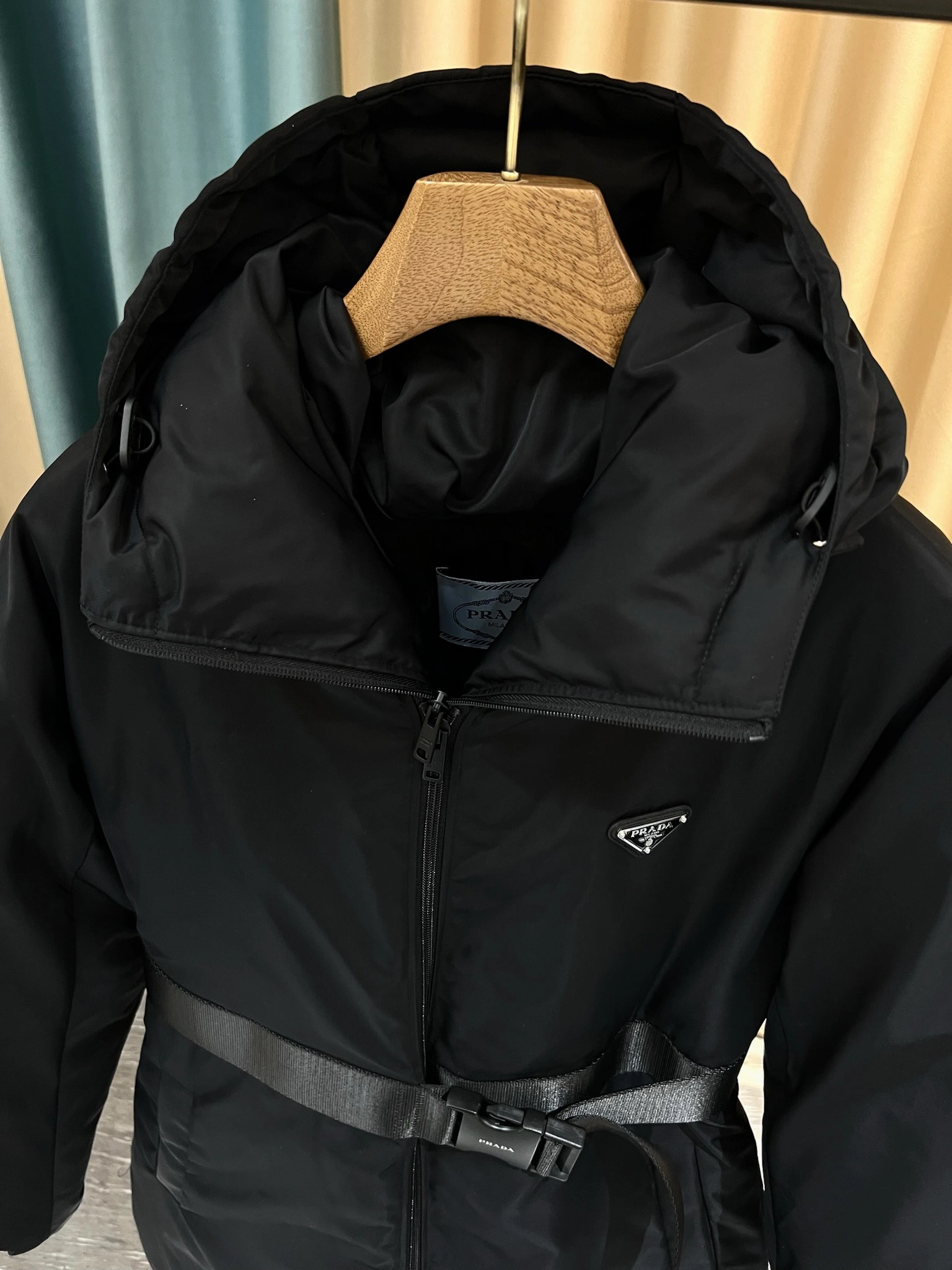 SmoothTexture Prada Down Jackets 172606