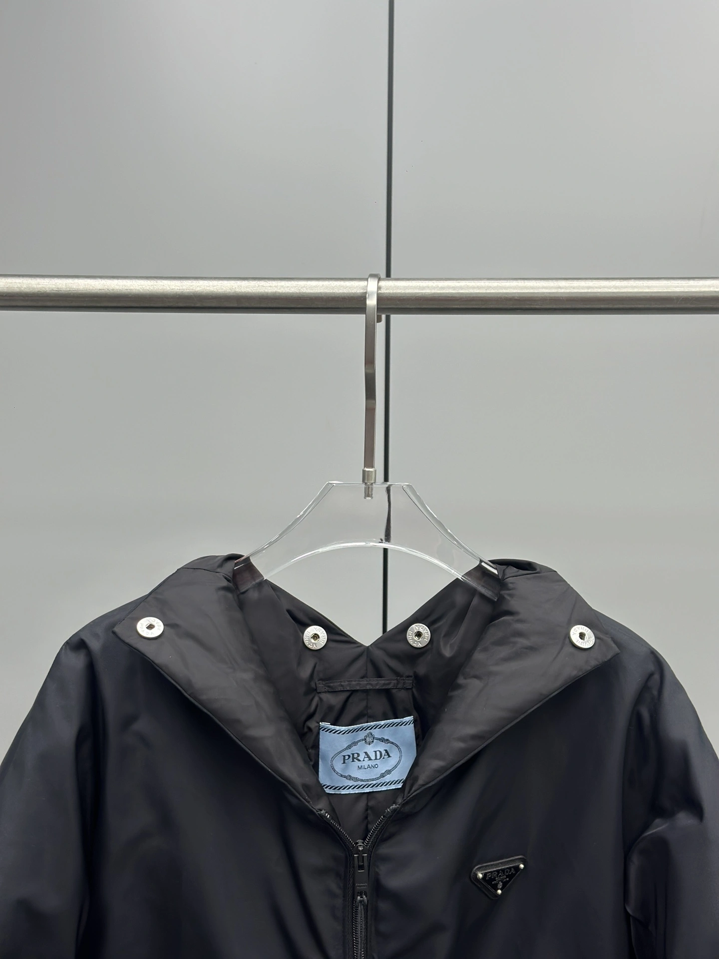RelaxedFit Prada Down Jackets 172557