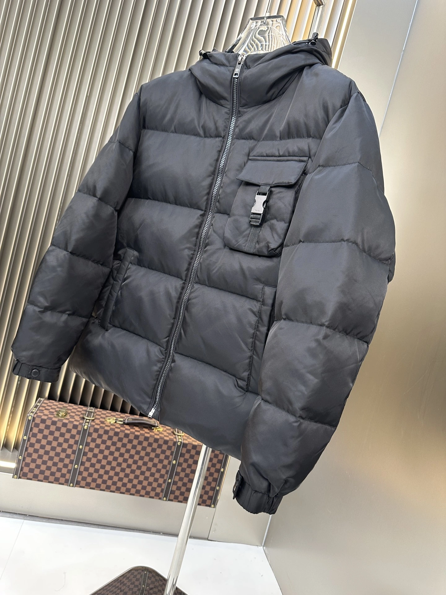 Original Prada Down Jackets 172561