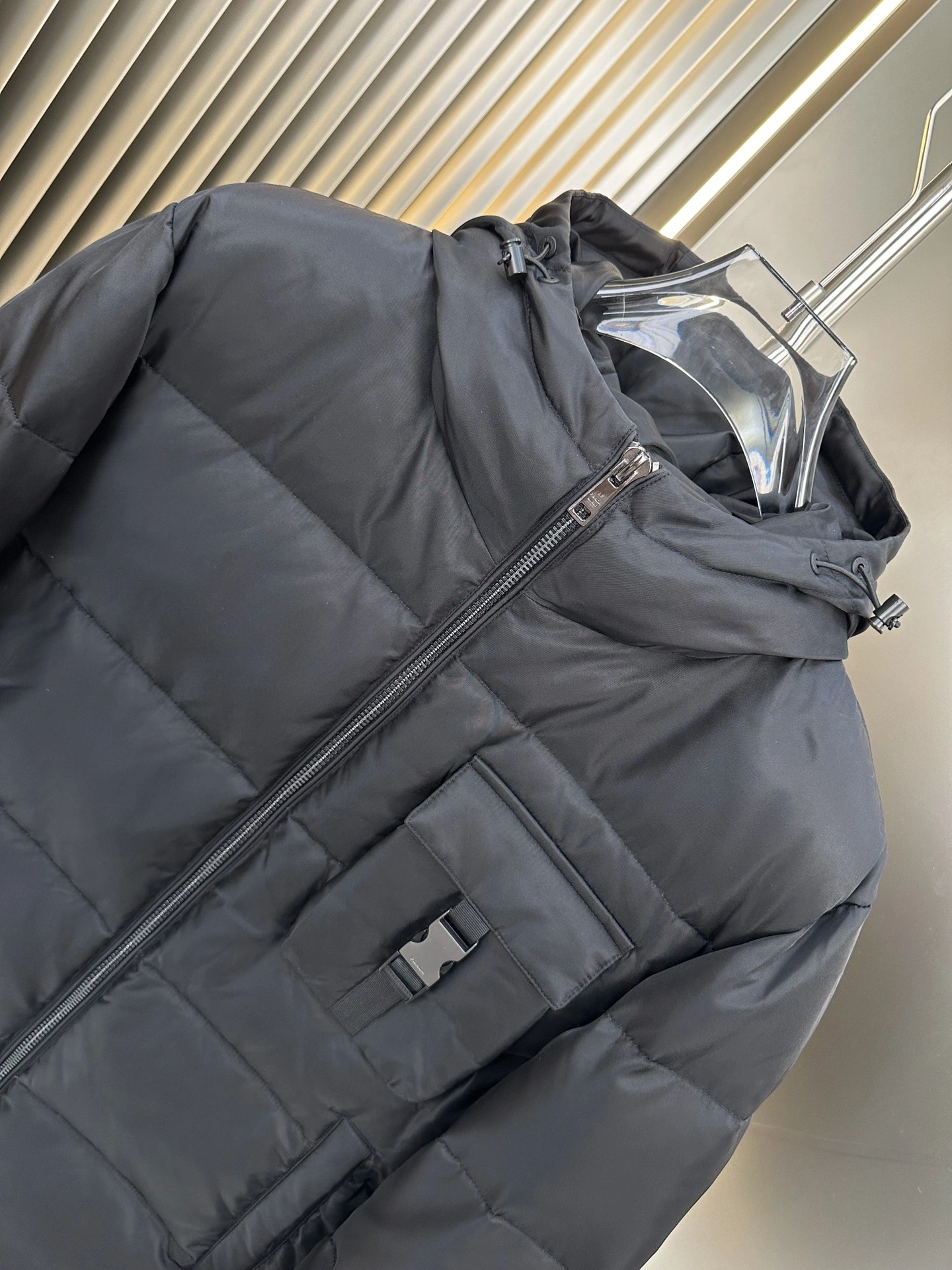 Original Prada Down Jackets 172561