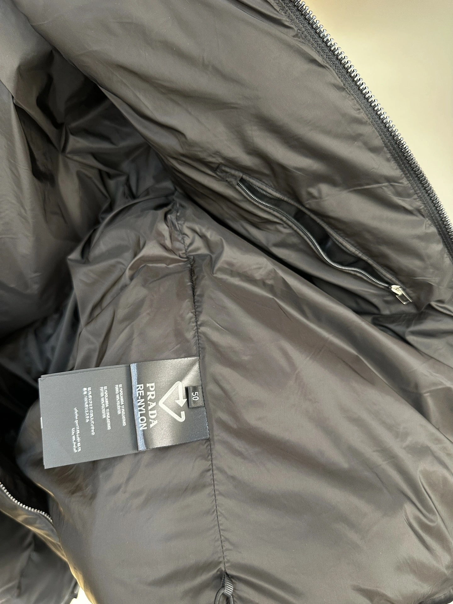 Original Prada Down Jackets 172561