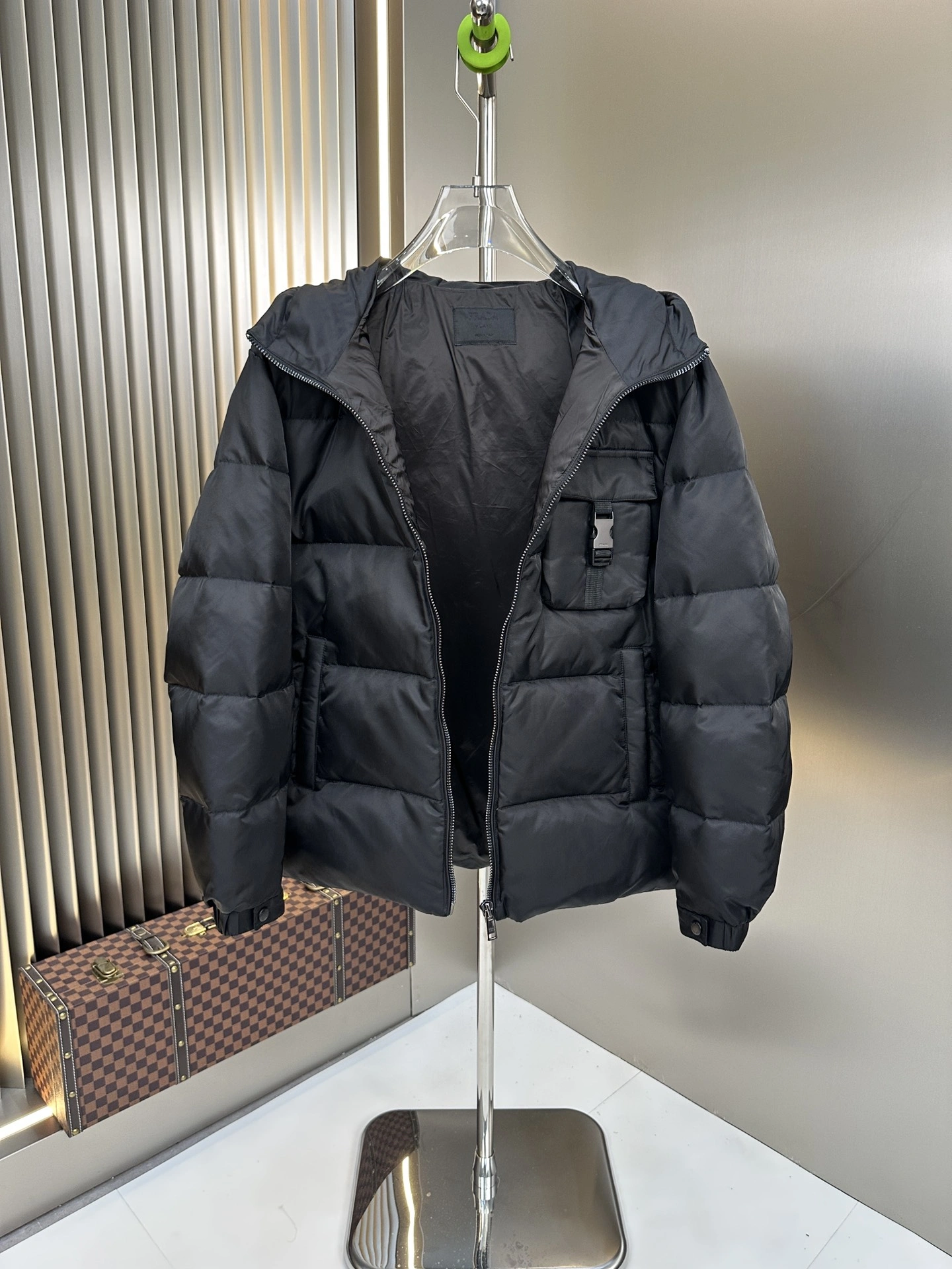 Original Prada Down Jackets 172561