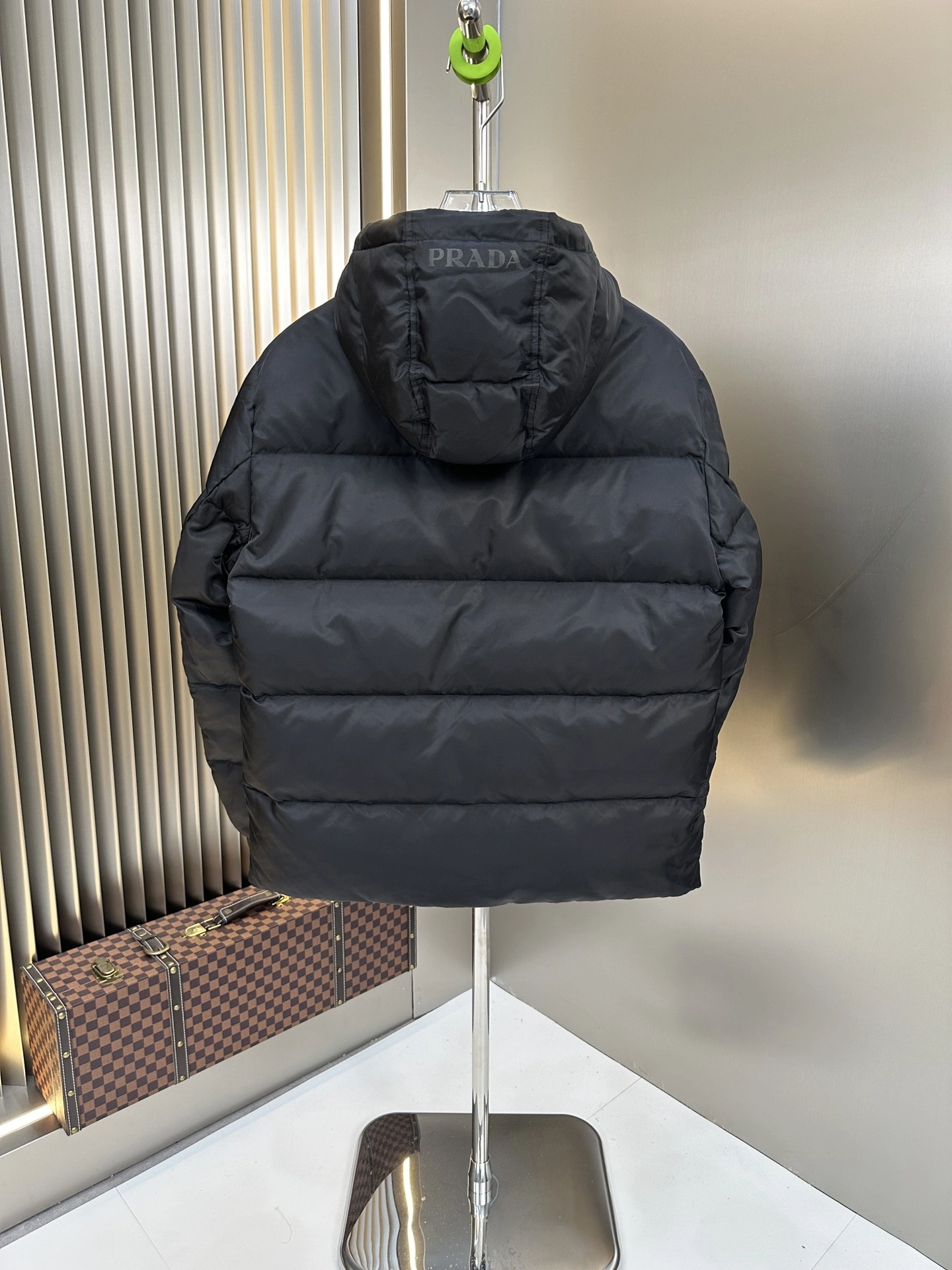 Original Prada Down Jackets 172561