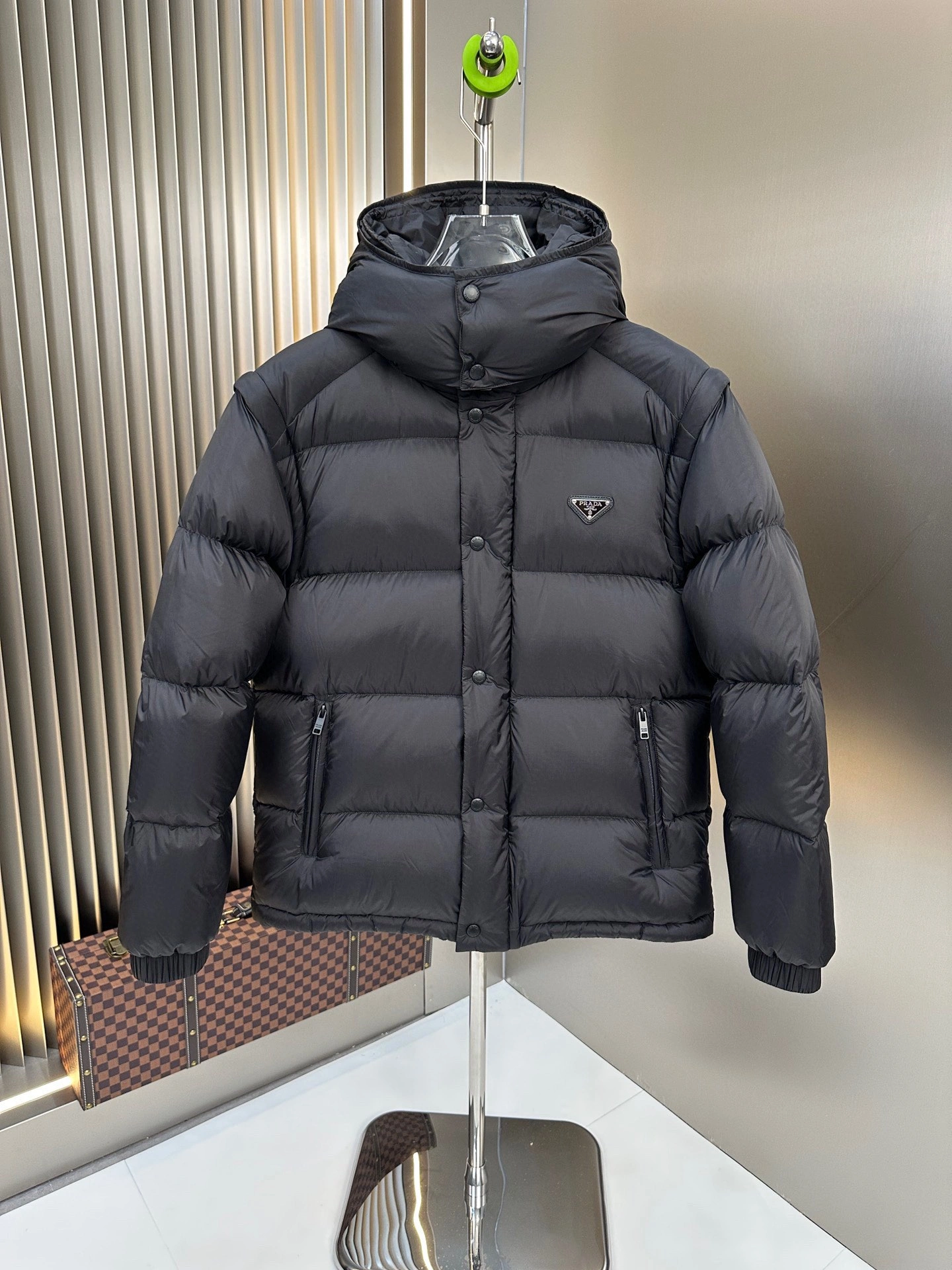 Prada Down Jackets Sophisticated 172604