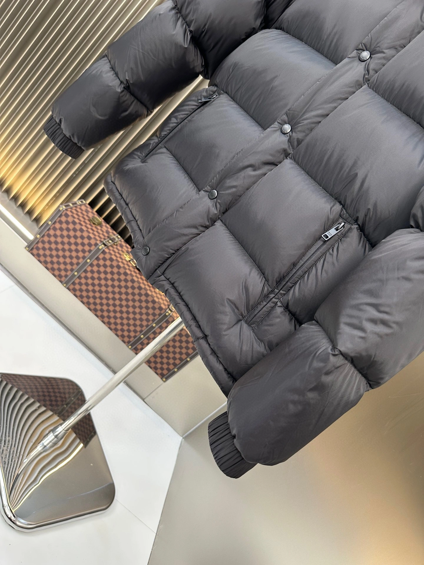 Prada Down Jackets Sophisticated 172604