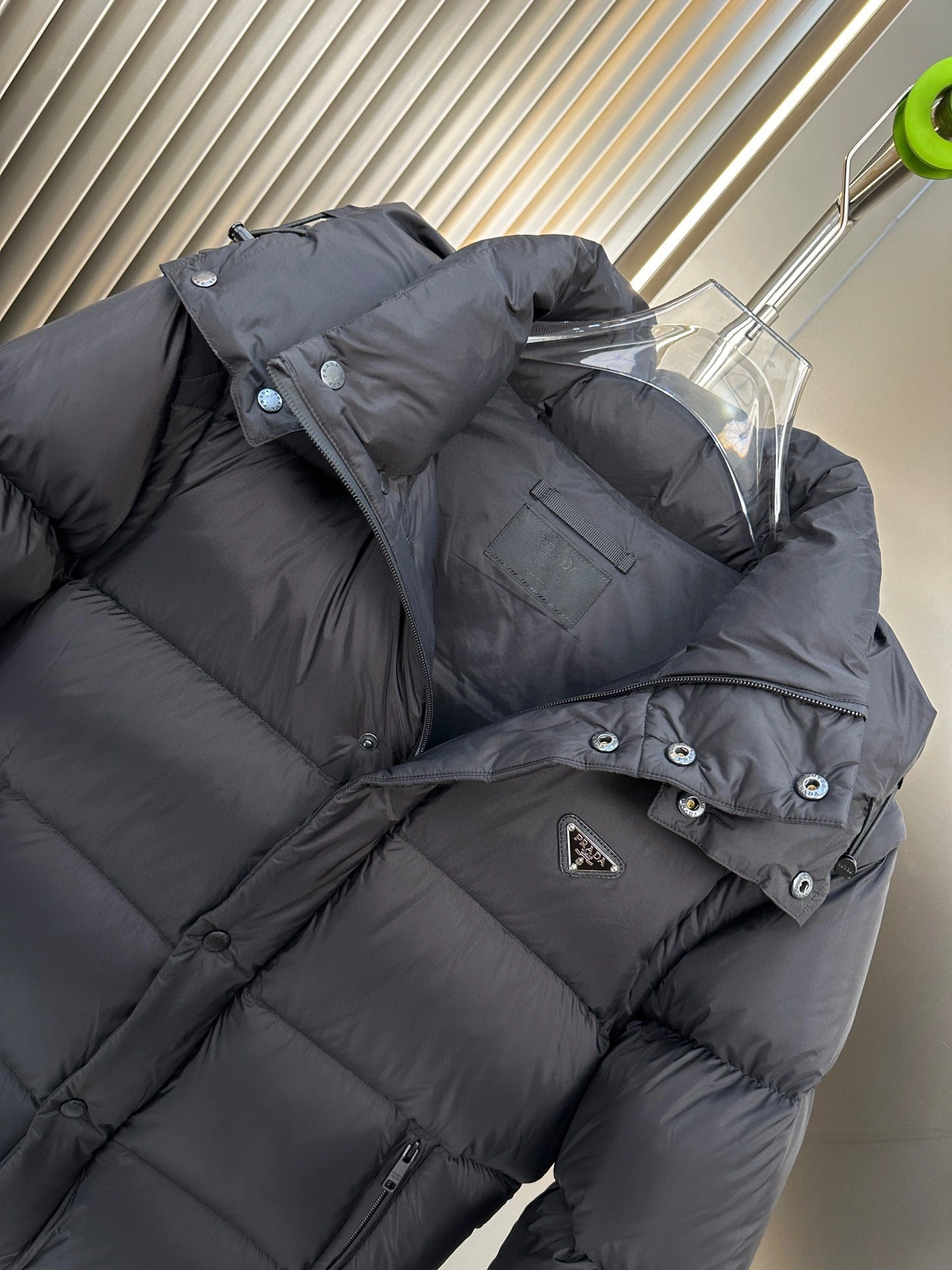 Prada Down Jackets Sophisticated 172604