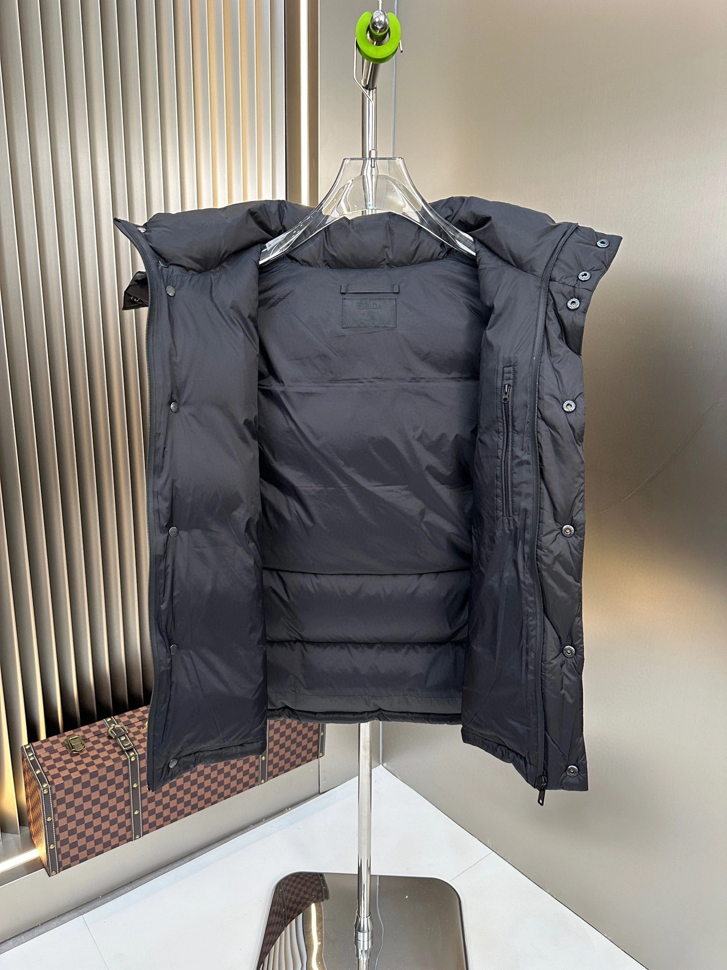 Prada Down Jackets Sophisticated 172604