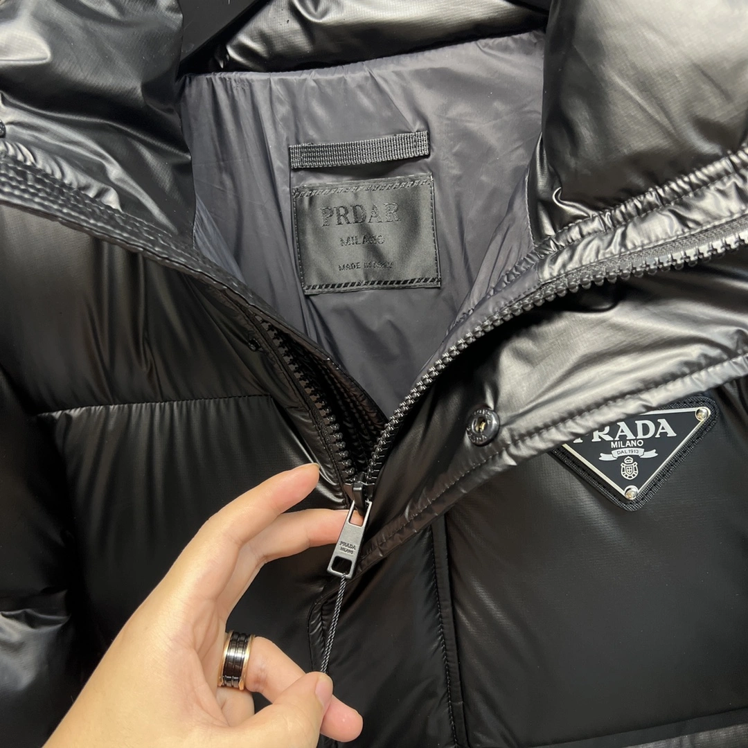 Supportive Prada Down Jackets 172566