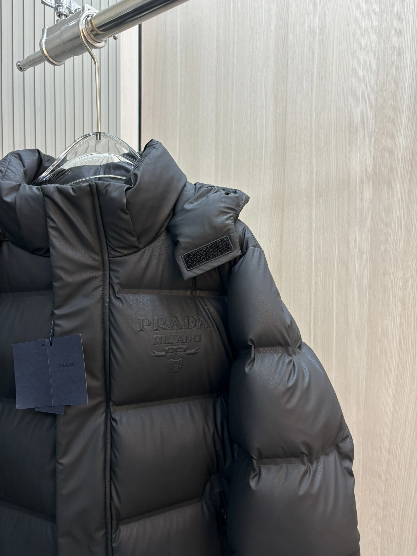 Prada Down Jackets WellDesigned 172554