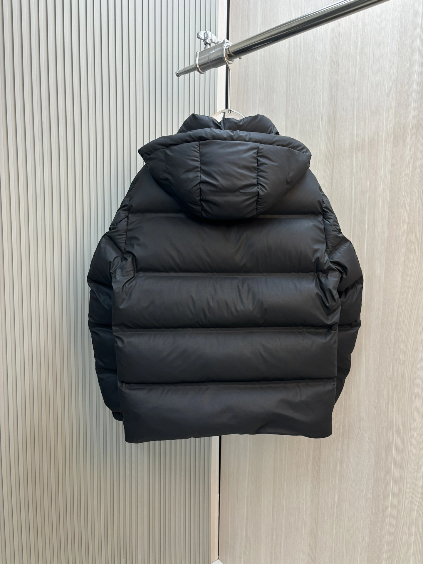 Prada Down Jackets WellDesigned 172554