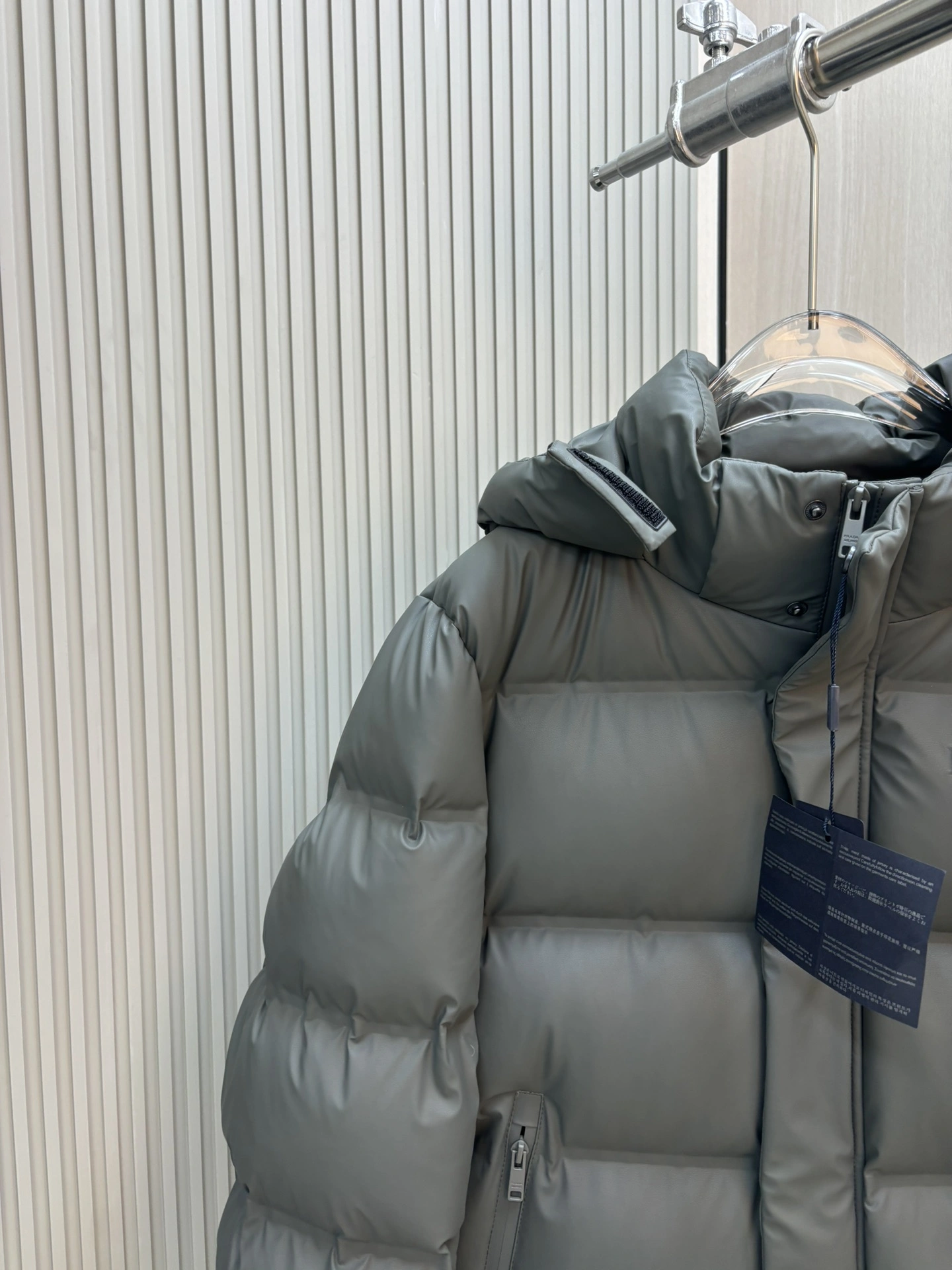 Refined Prada Down Jackets 172553