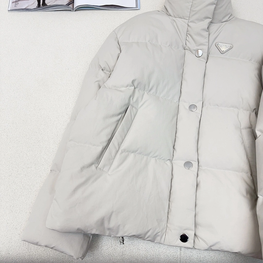 Snug Prada Down Jackets 172551