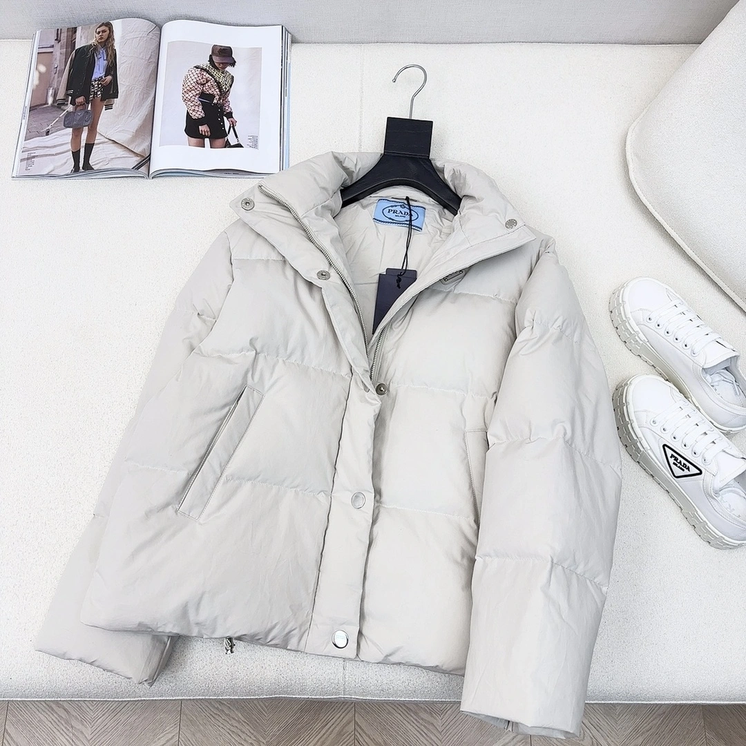 Snug Prada Down Jackets 172551