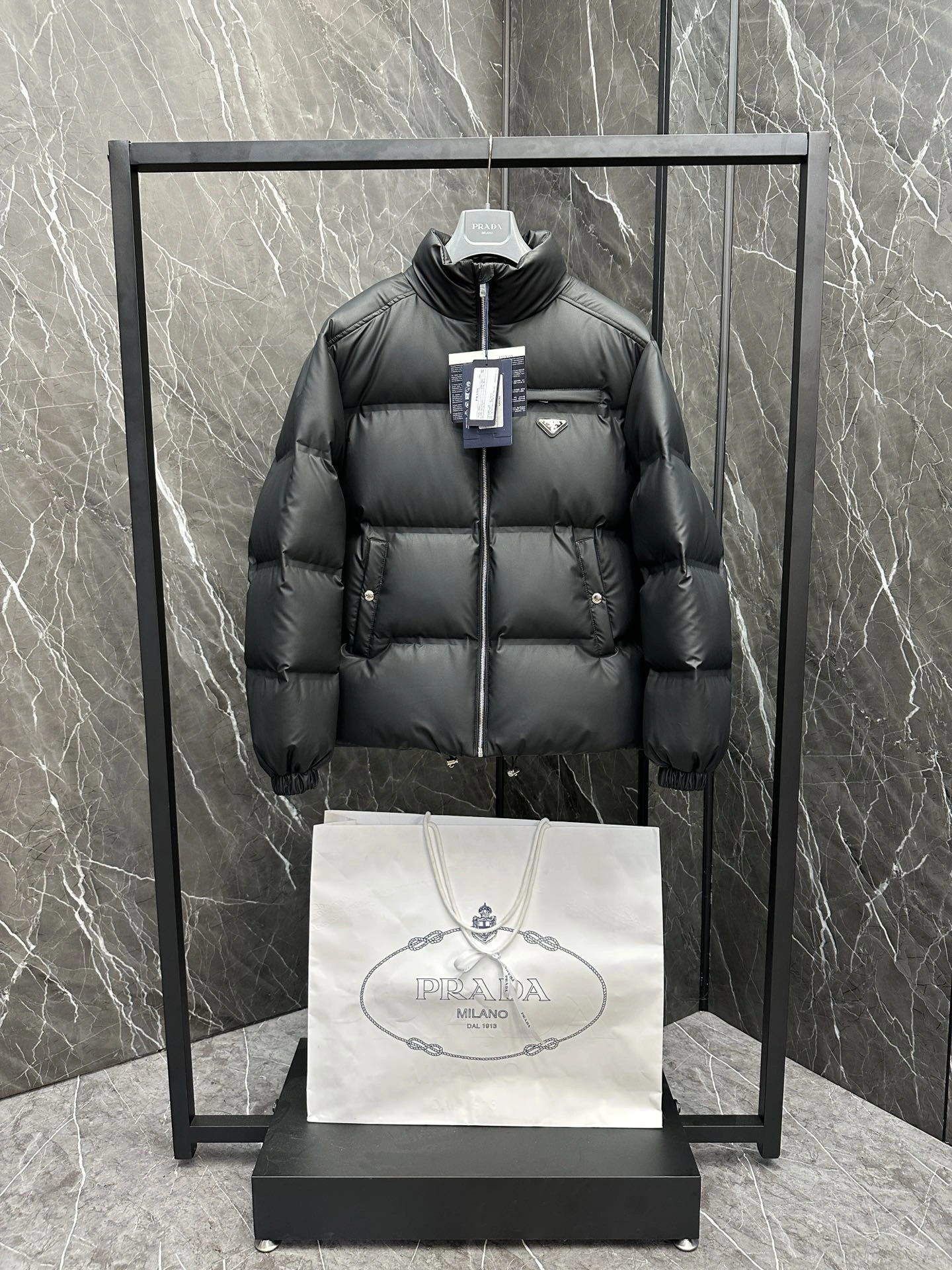 Unisex Prada Down Jackets 172549