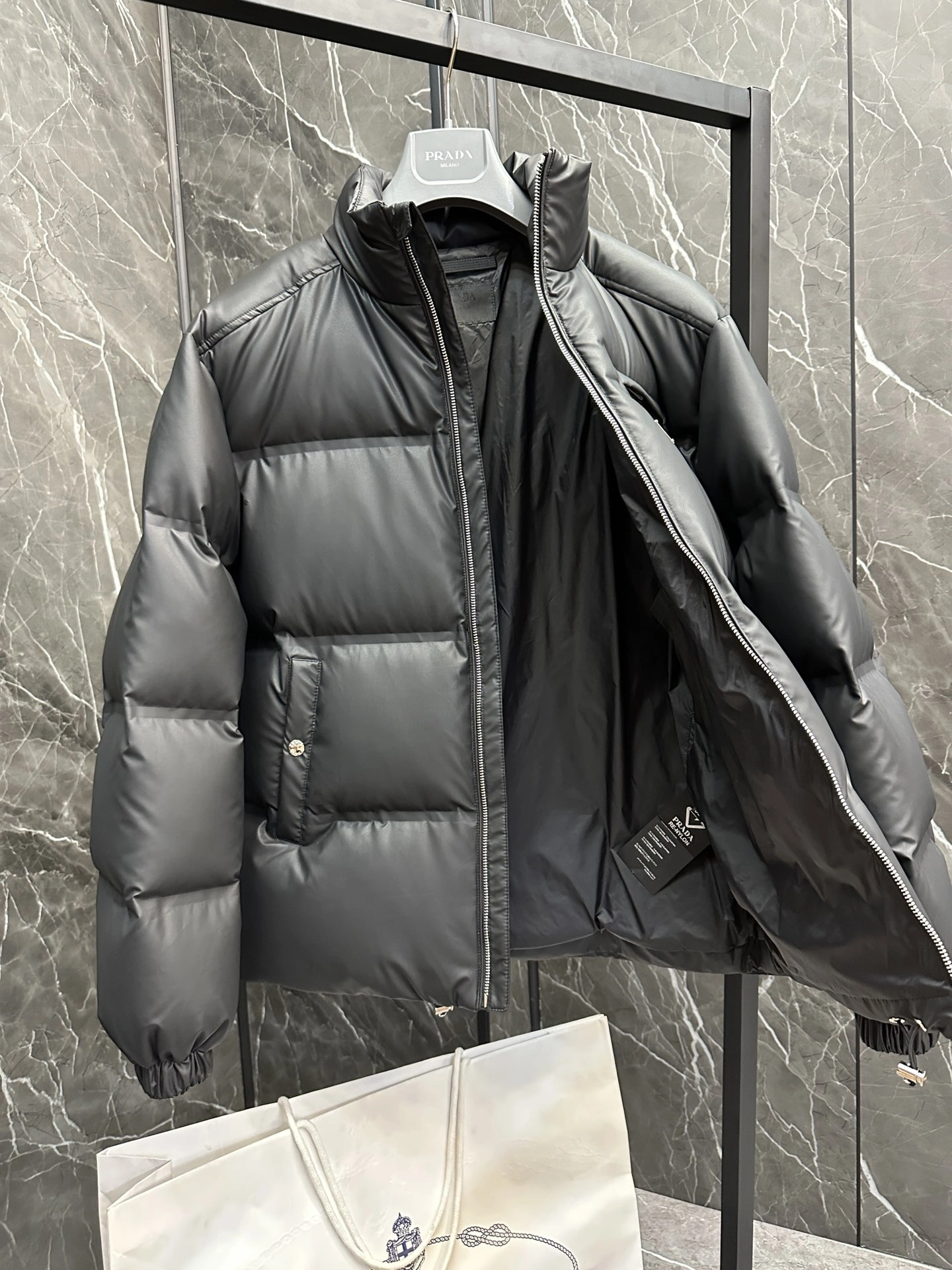 Unisex Prada Down Jackets 172549