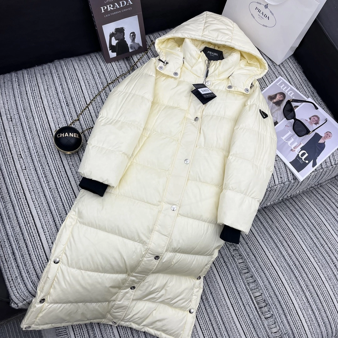 Flexible Prada Down Jackets 172548