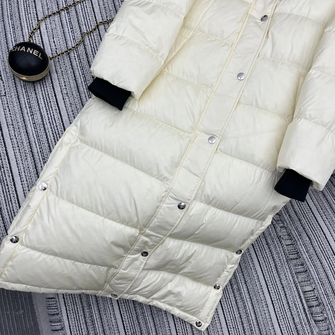 Flexible Prada Down Jackets 172548