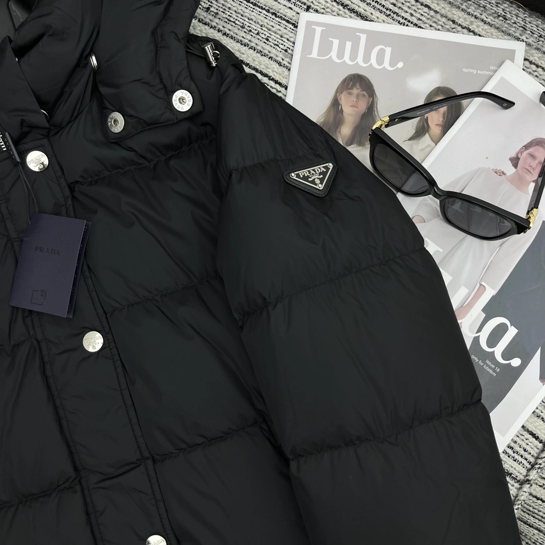 Youthful Prada Down Jackets 172547