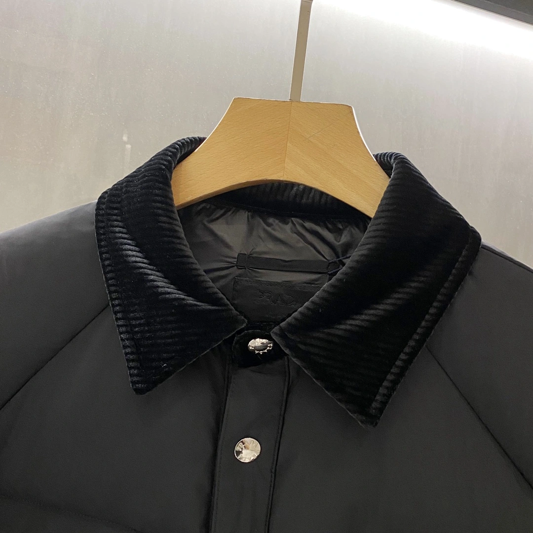 Prada Down Jackets Durable 172546