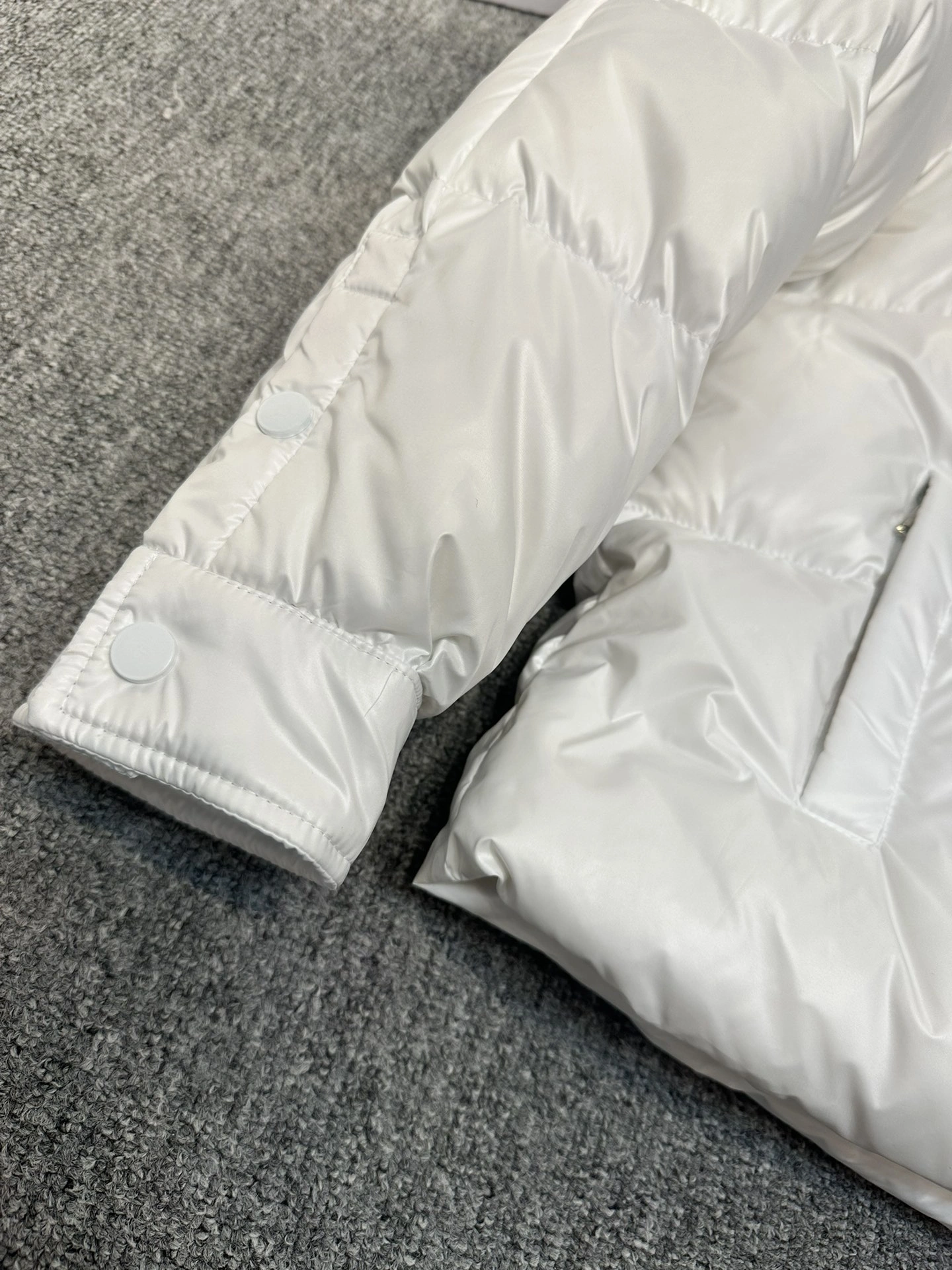 Prada Down Jackets SmartChoice 172545