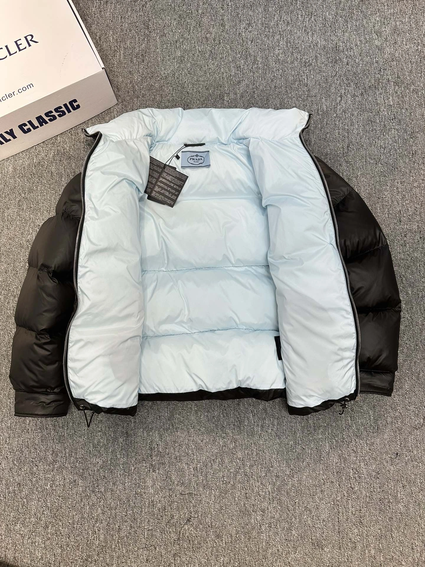 Prada Down Jackets Trendy 172580