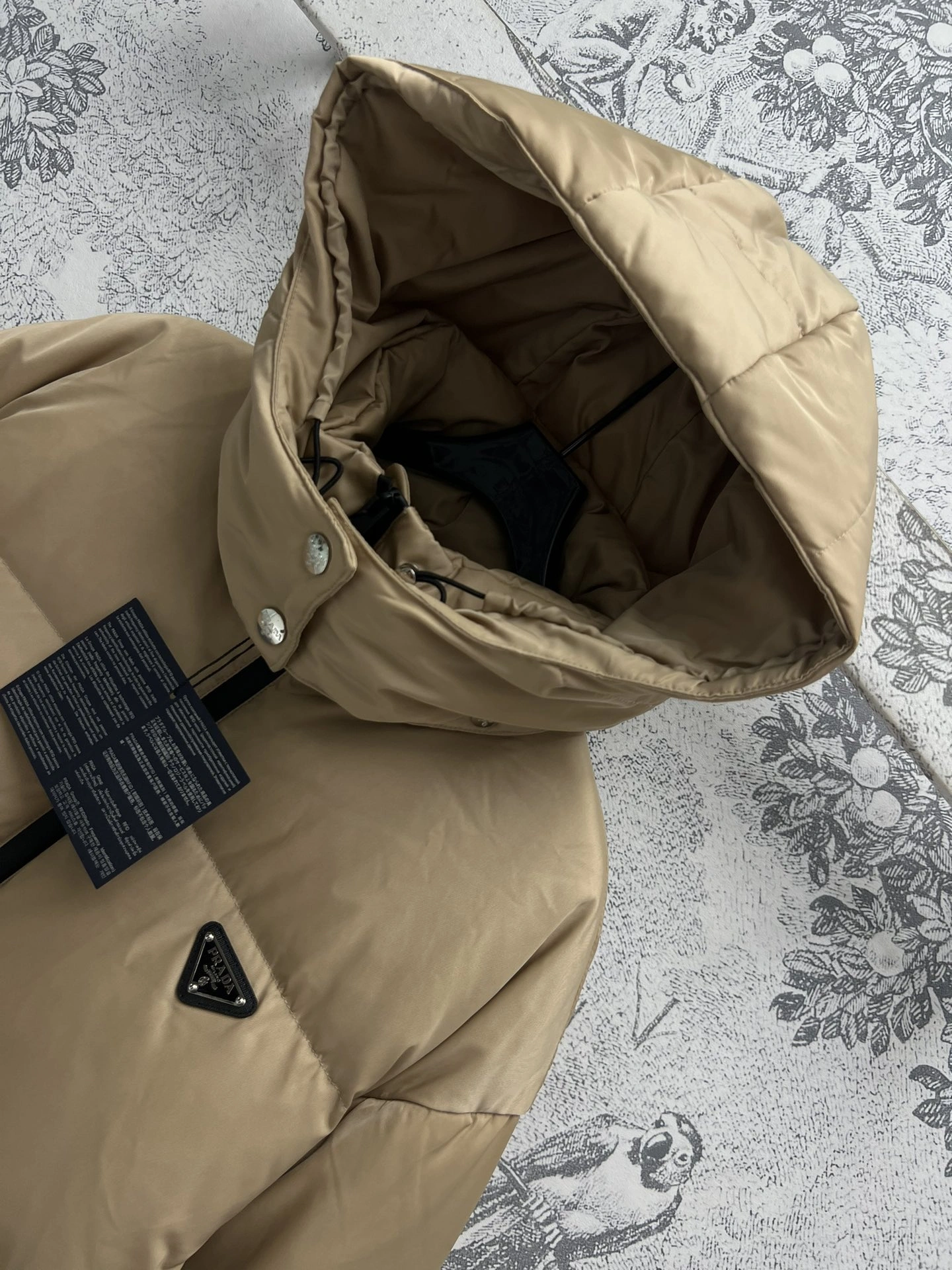 Prada Down Jackets Affordable 172542