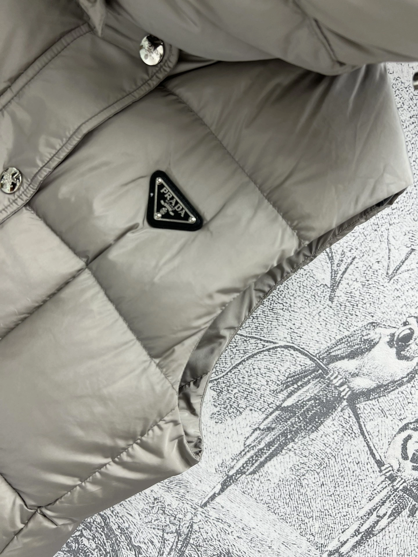 Prada Down Jackets SportInspired 172575