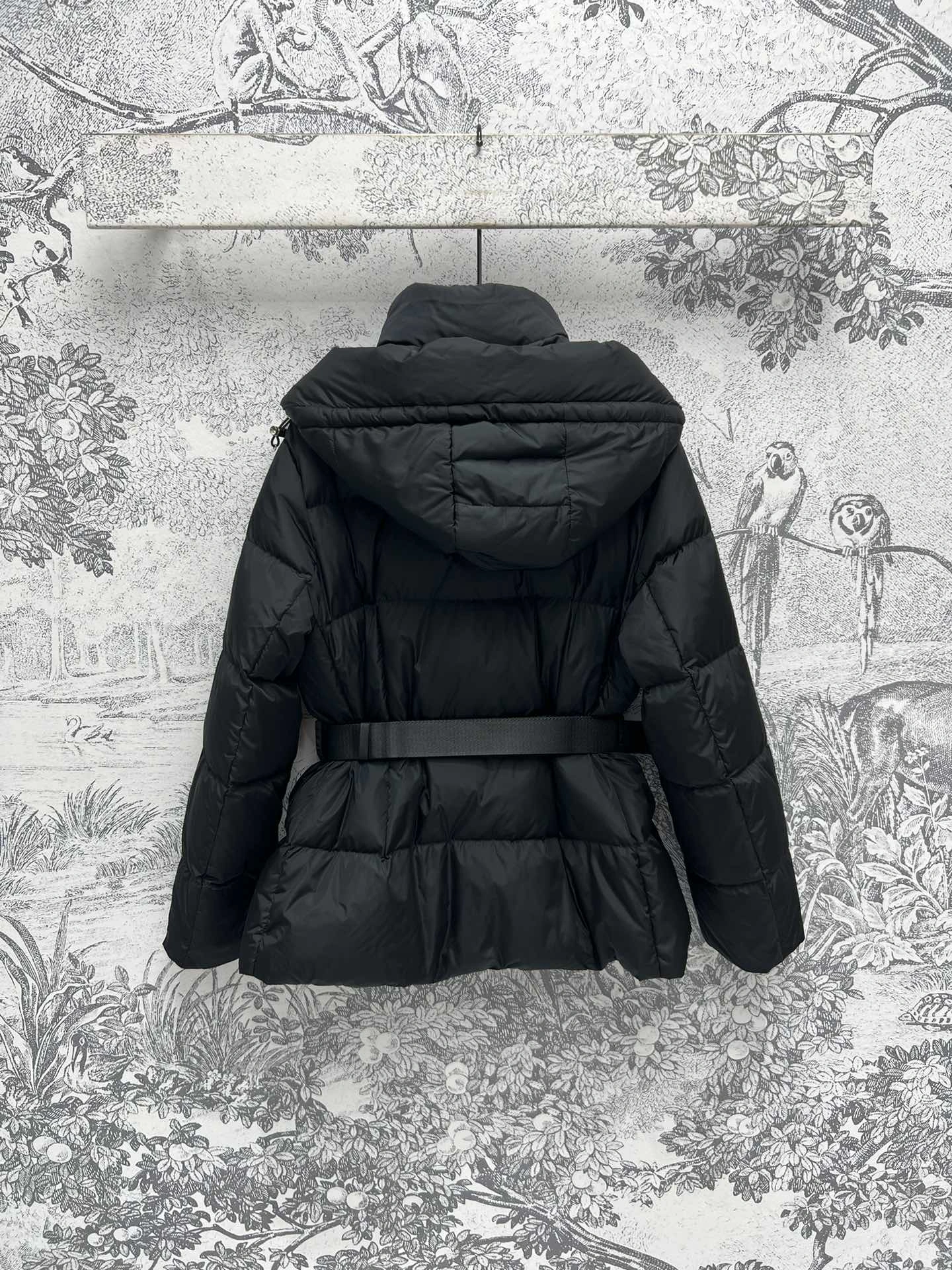 Prada Down Jackets ZipUp 172524
