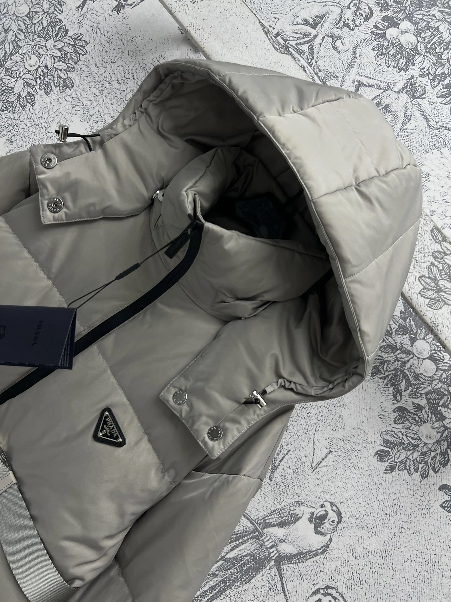 Prada Down Jackets Affordable 172527