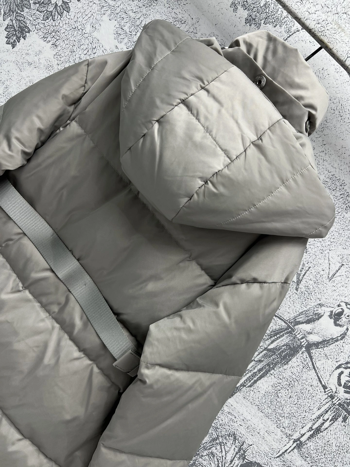Prada Down Jackets Affordable 172527