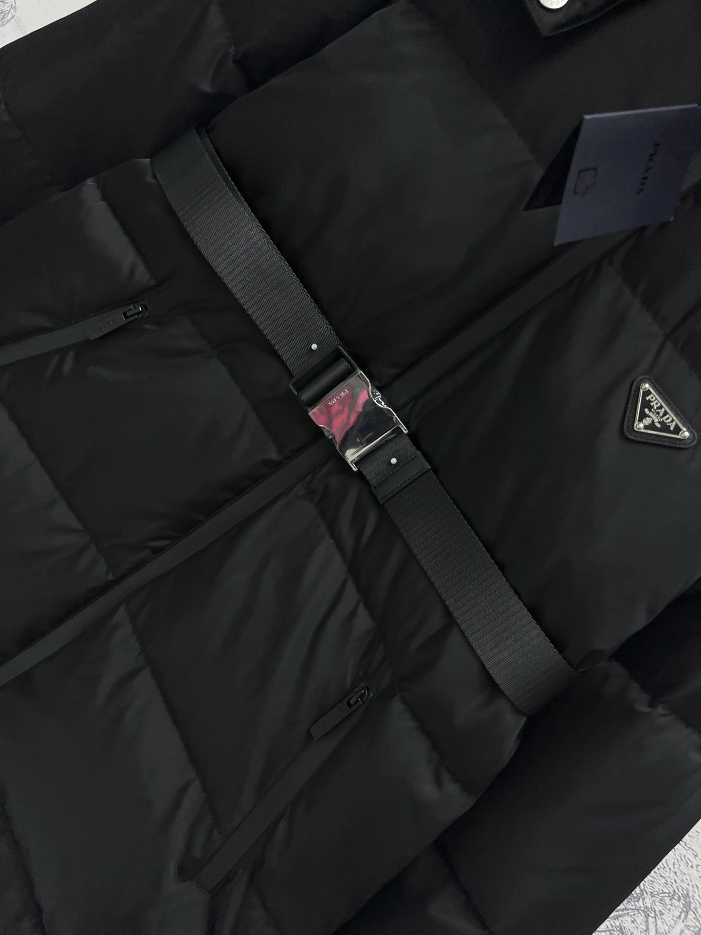 Prada Down Jackets Breathable 172528