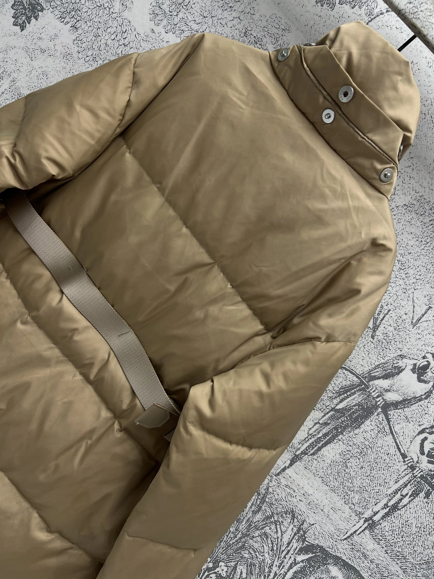Prada Down Jackets Durable 172530