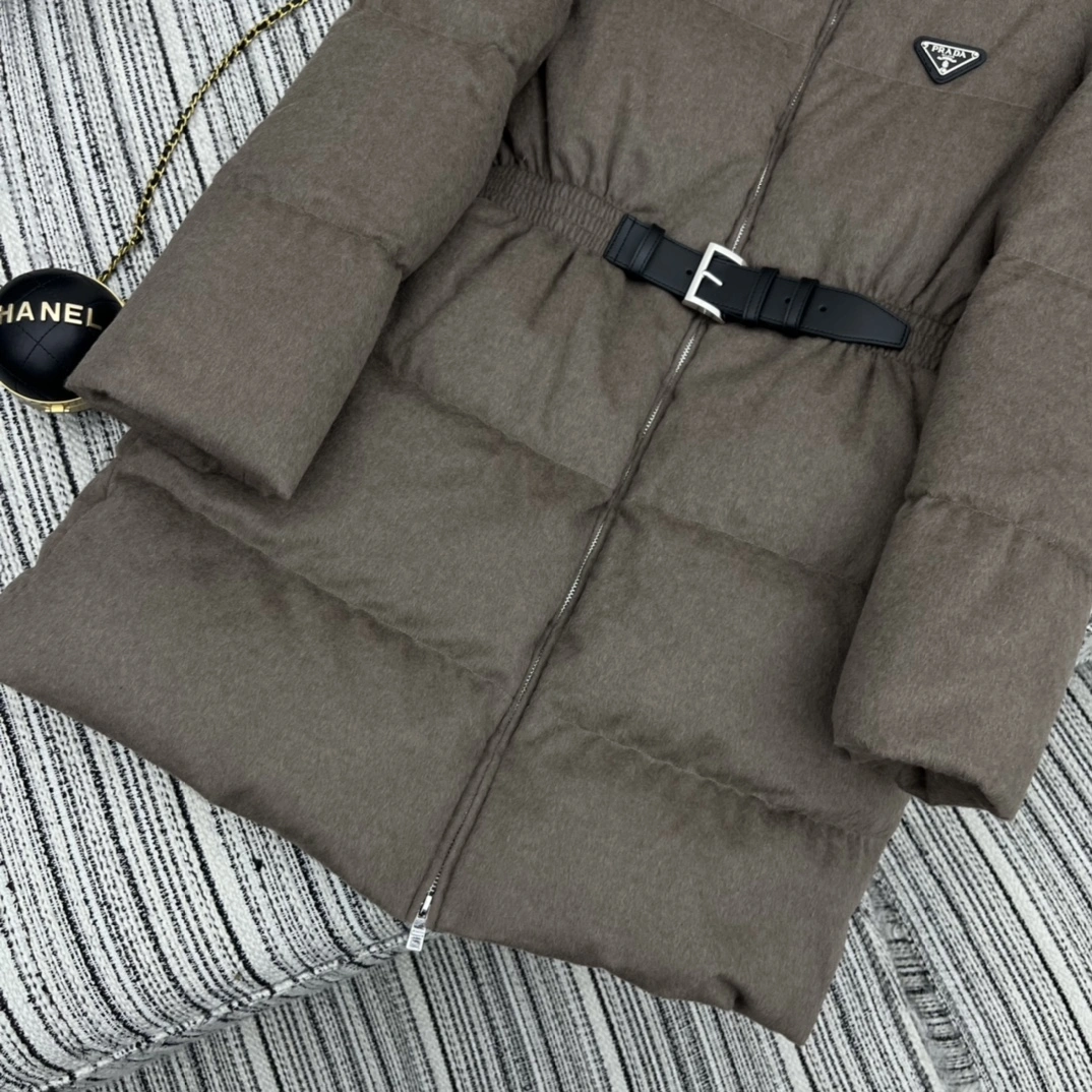 EyeCatching Prada Down Jackets 172523