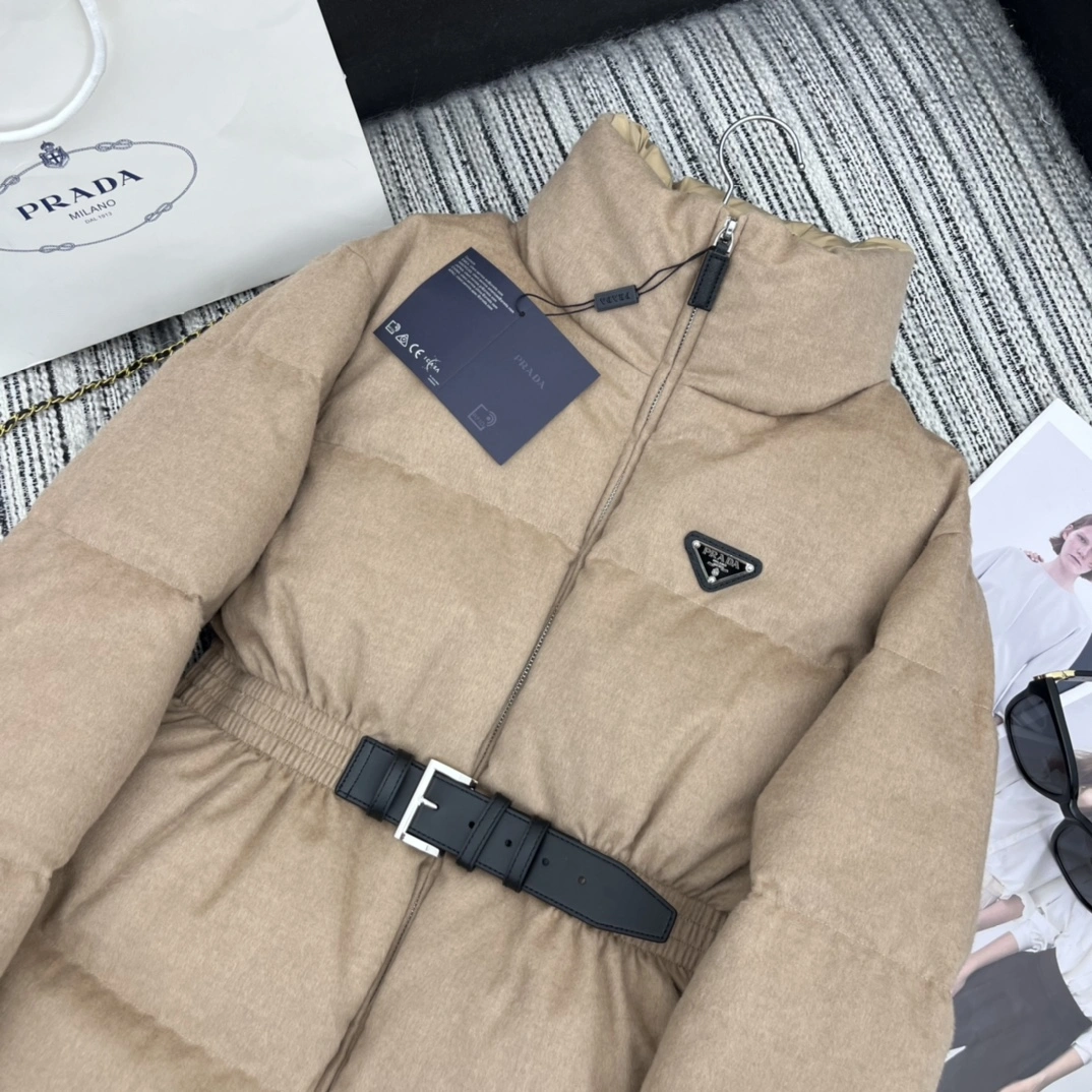 Classic Prada Down Jackets 172533